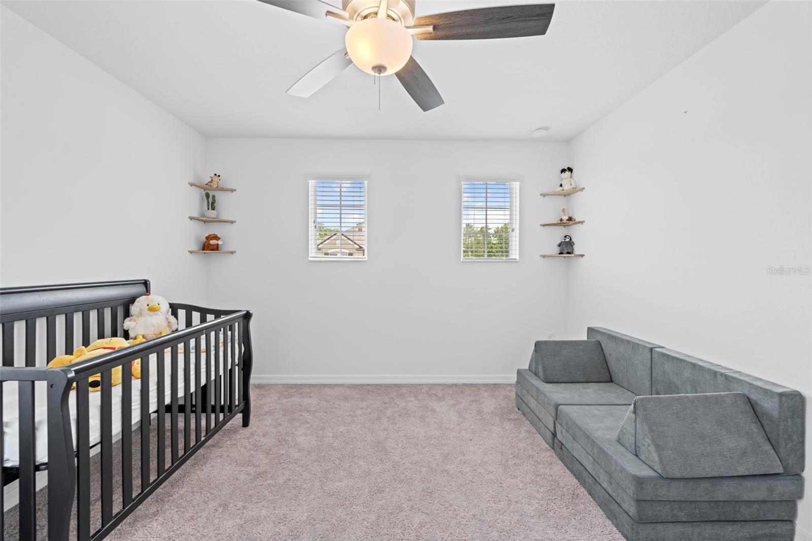 Listing photo id 77 for 12107 Nouveau Avenue