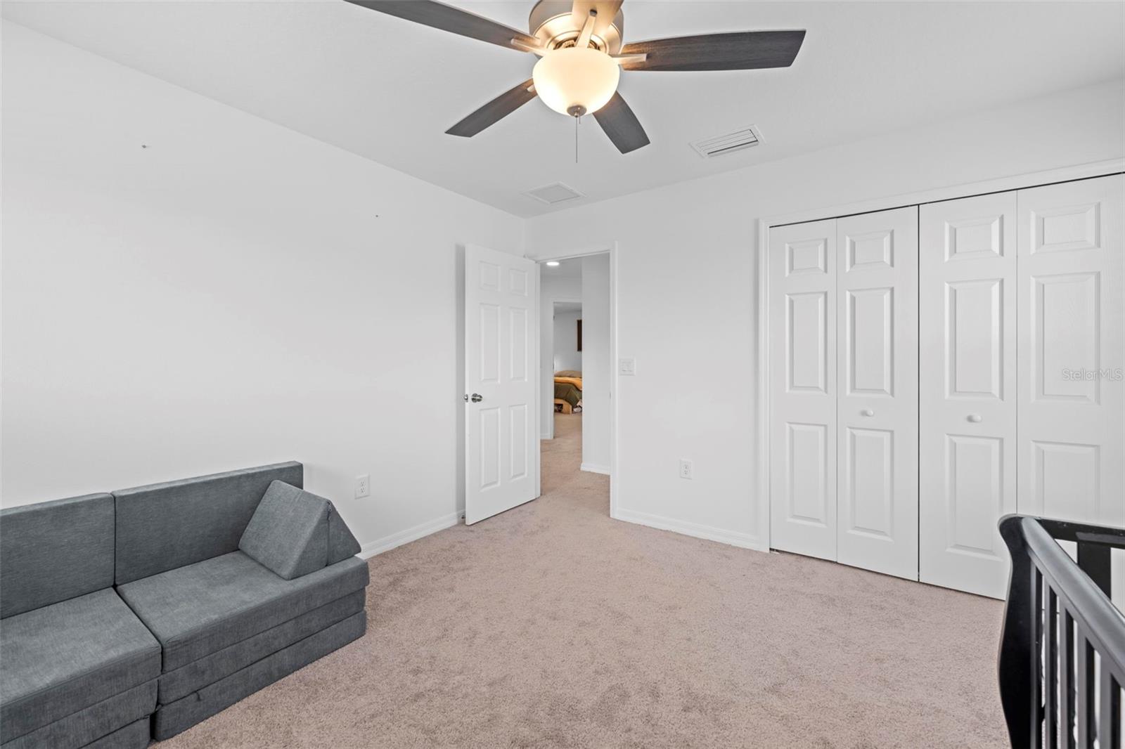 Listing photo id 78 for 12107 Nouveau Avenue