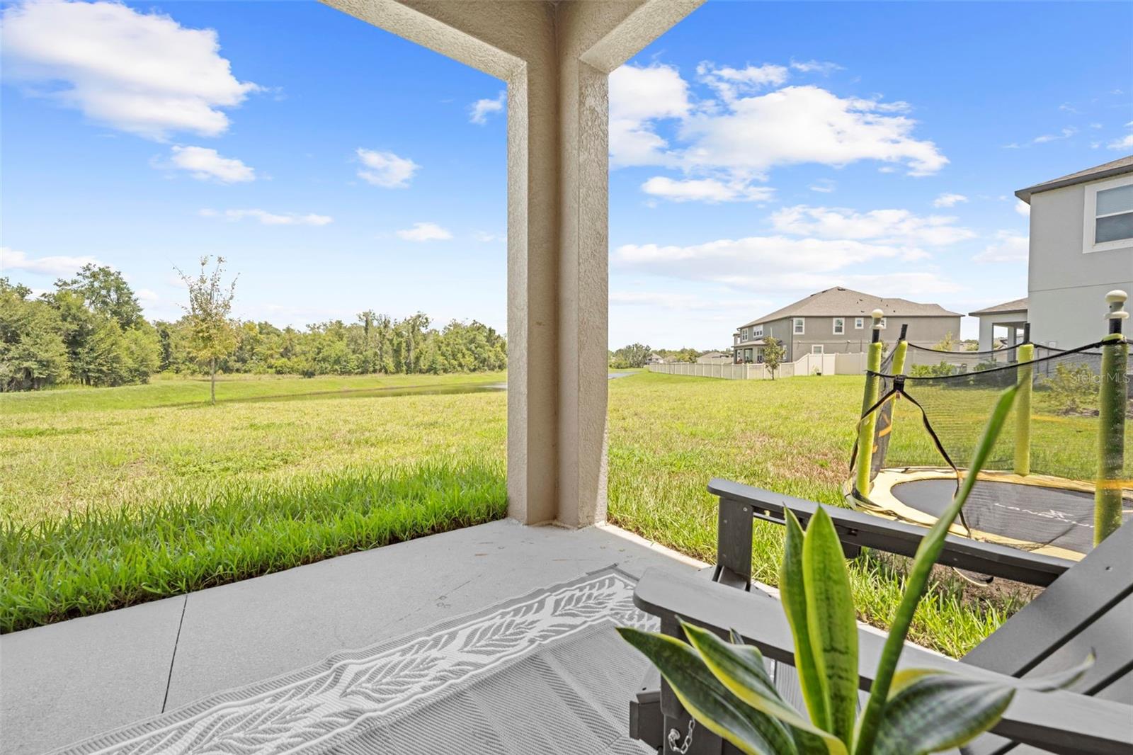 Listing photo id 83 for 12107 Nouveau Avenue