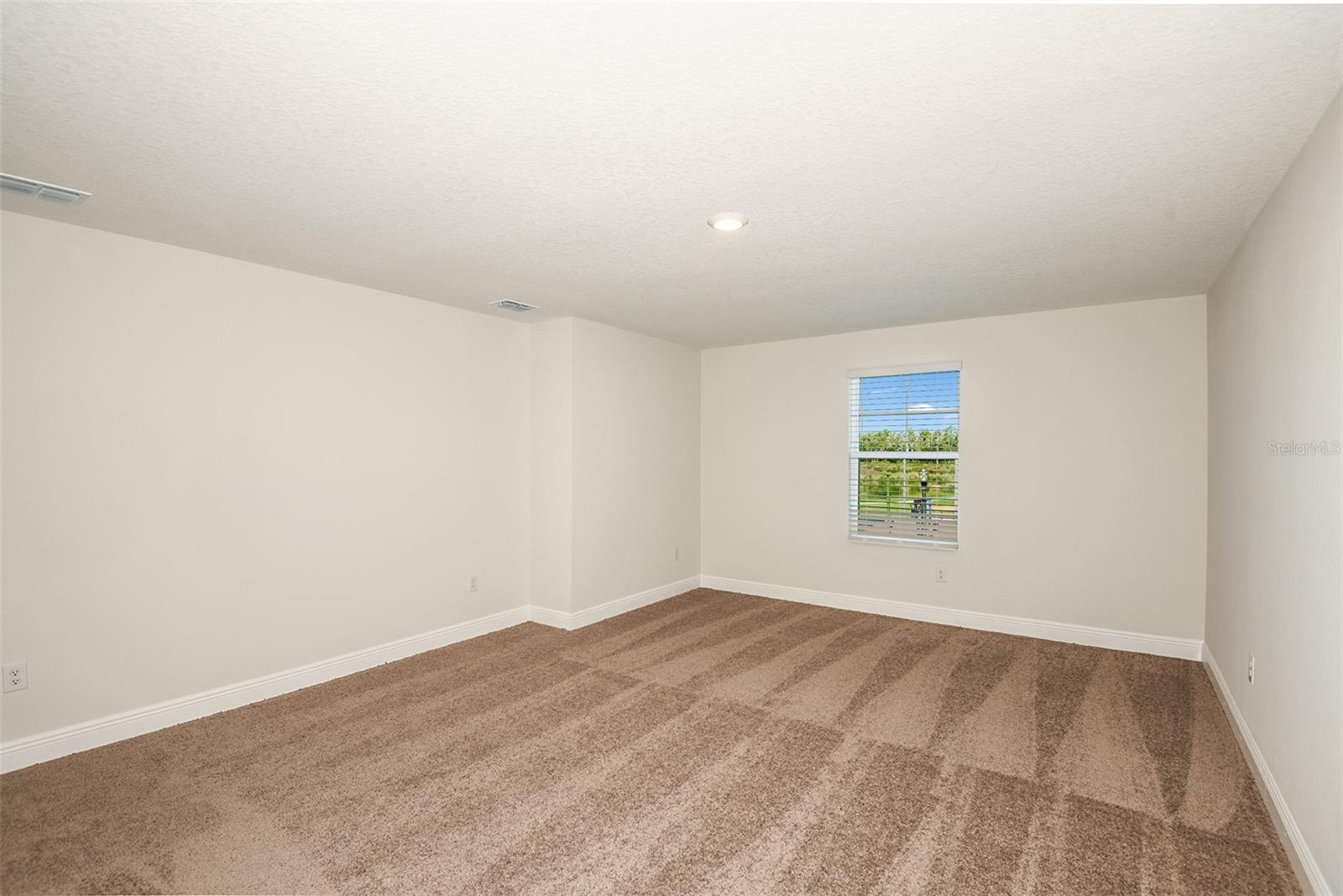Image 19 of 26 For 10025 Surrey Rose Drive