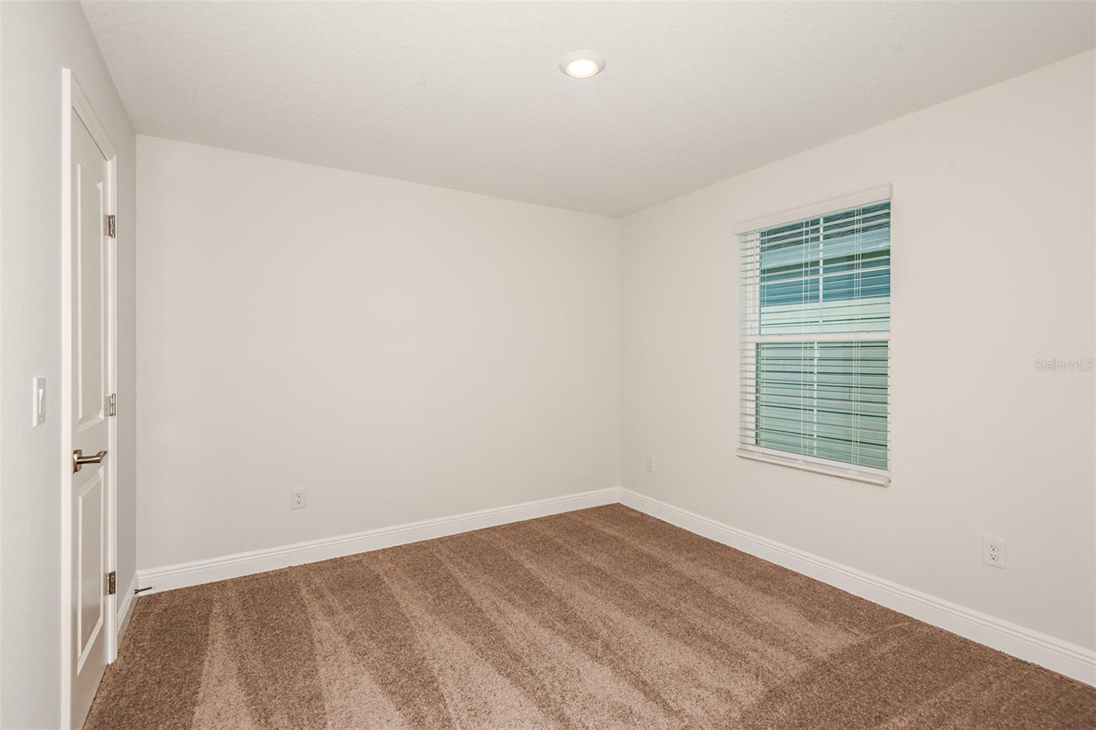Image 22 of 26 For 10025 Surrey Rose Drive