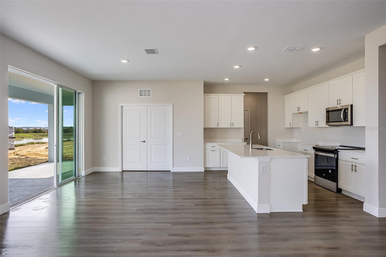 Image 4 of 29 For 10037 Surrey Rose Drive