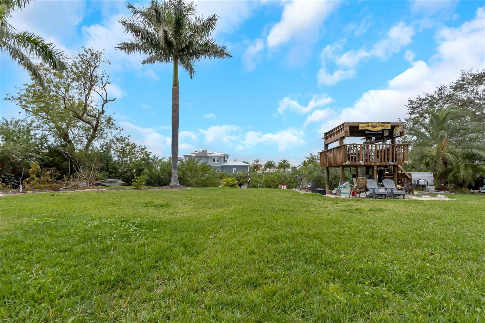 Image 29 of 96 For 424 Island Cay Way