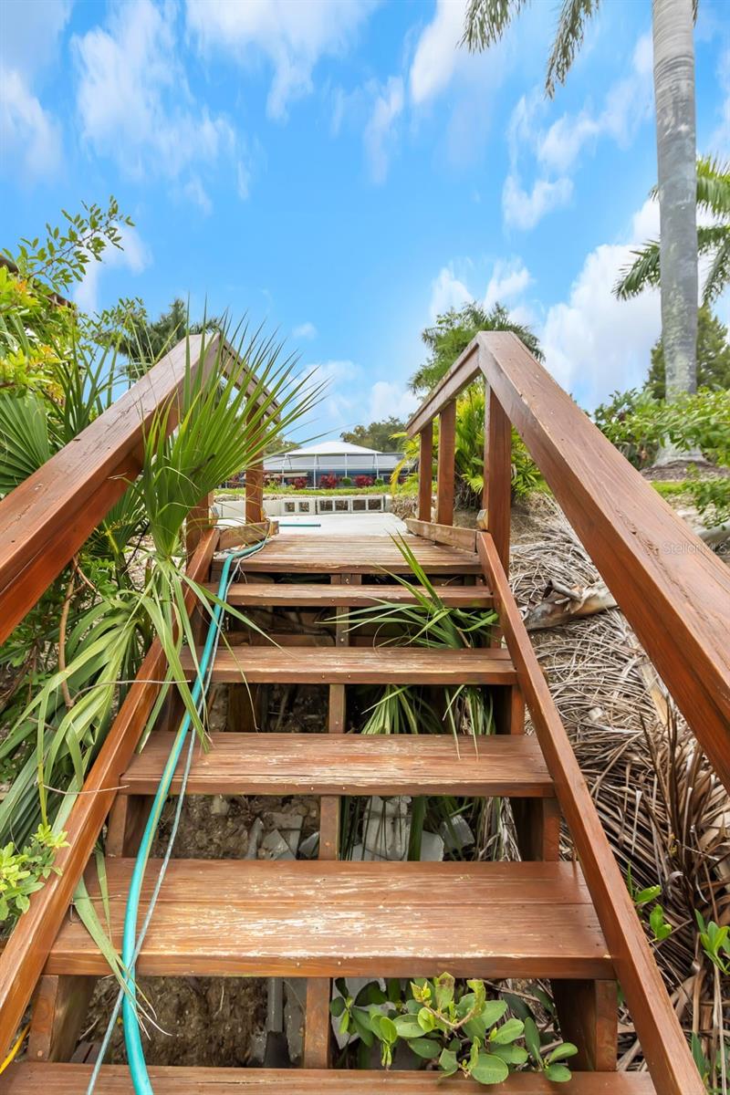 Image 33 of 96 For 424 Island Cay Way