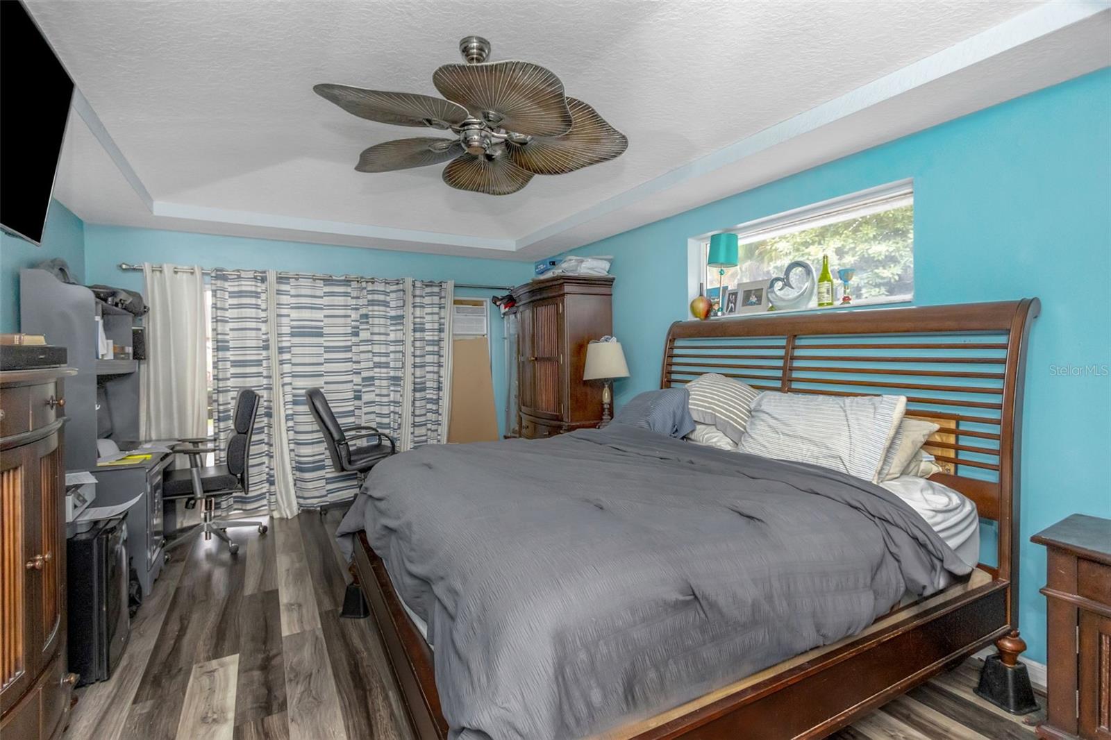 Image 53 of 96 For 424 Island Cay Way