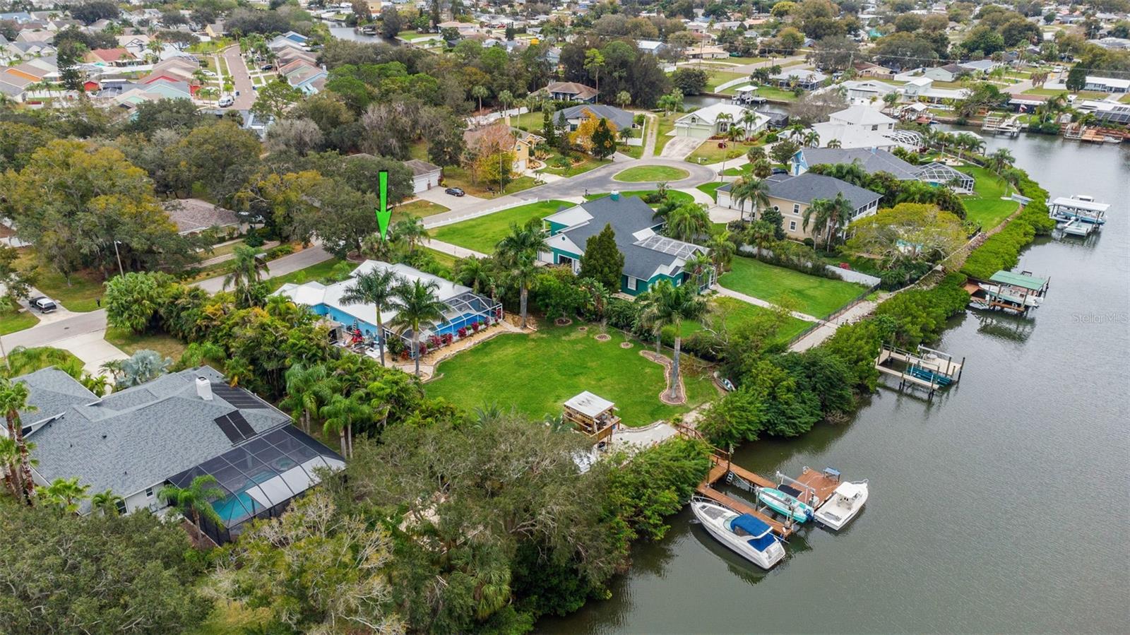 Image 70 of 96 For 424 Island Cay Way