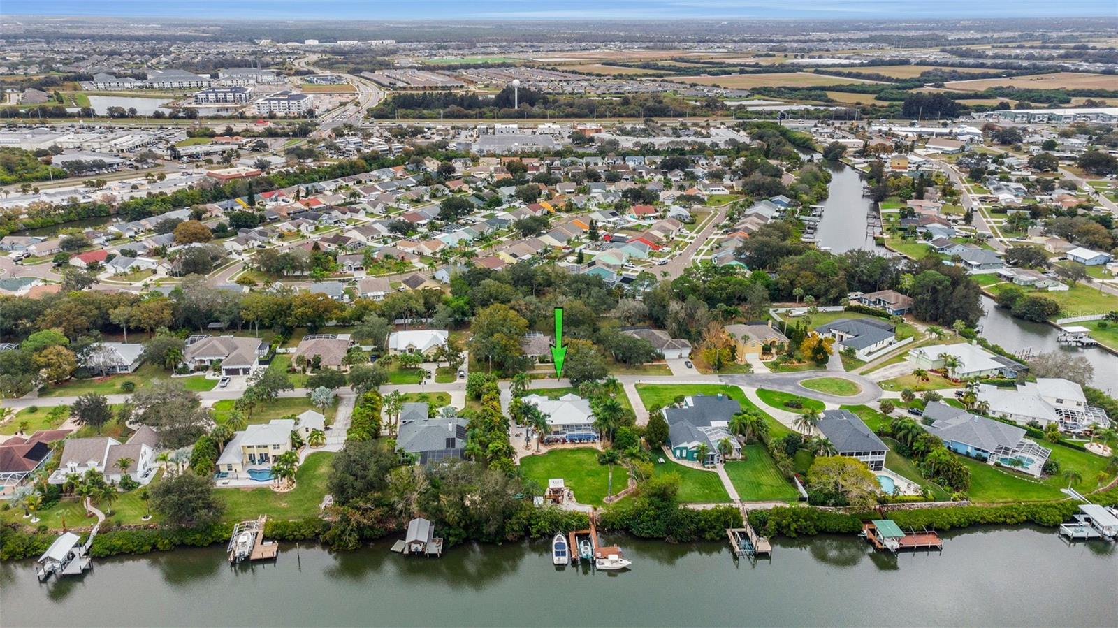 Image 78 of 96 For 424 Island Cay Way