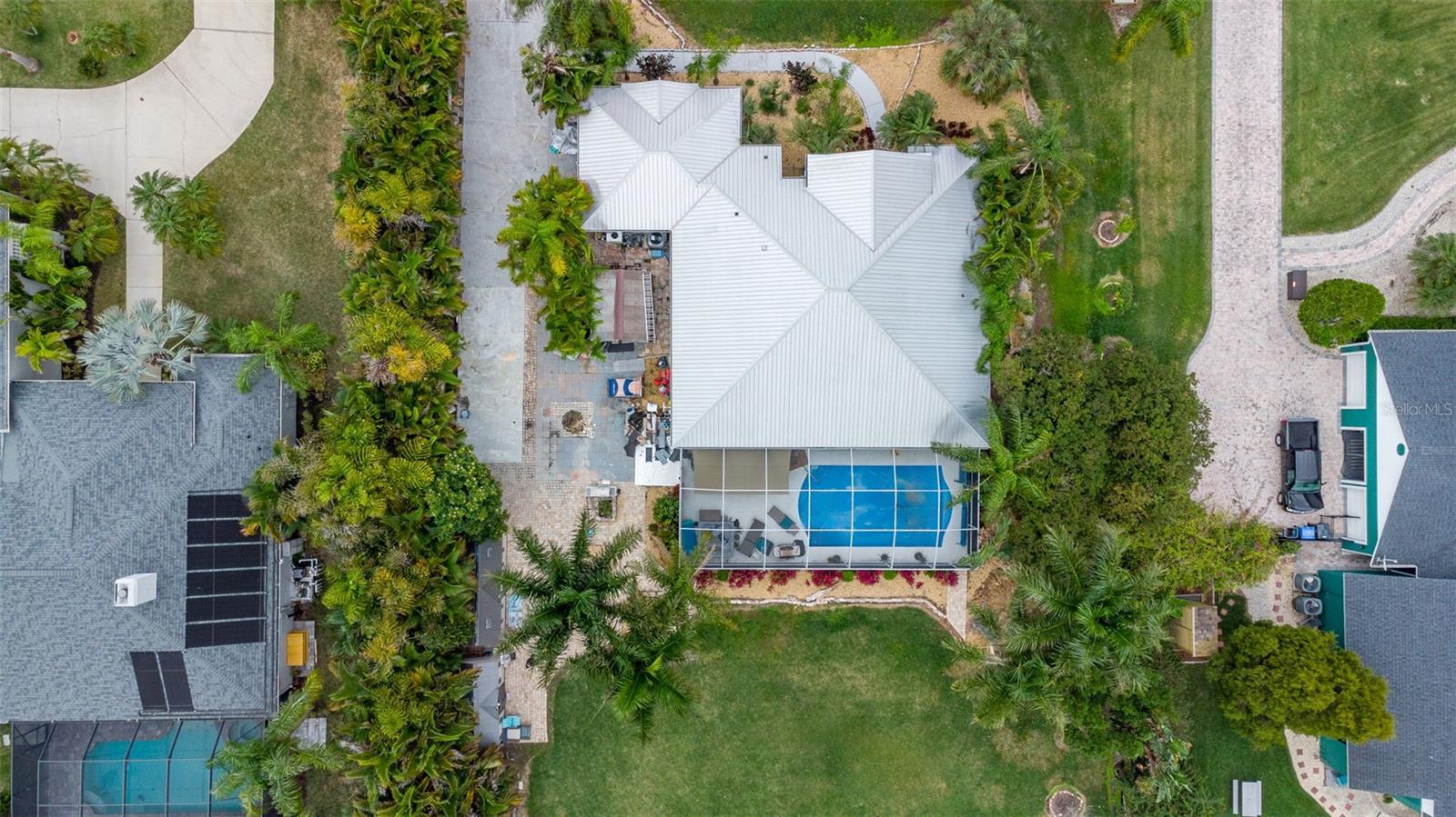 Image 86 of 96 For 424 Island Cay Way