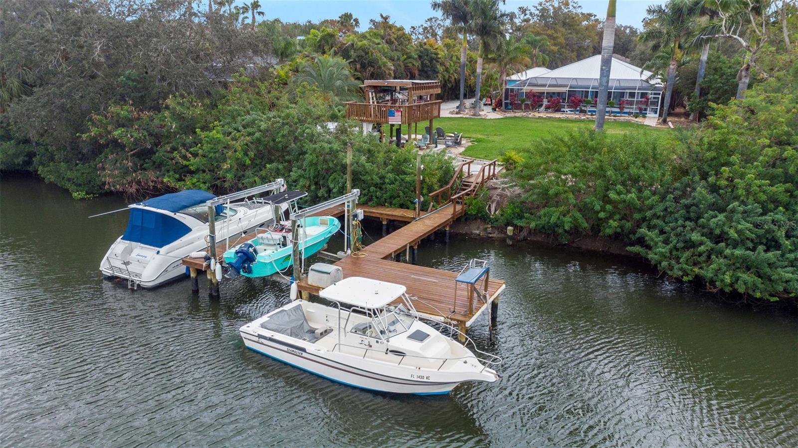 Image 92 of 96 For 424 Island Cay Way