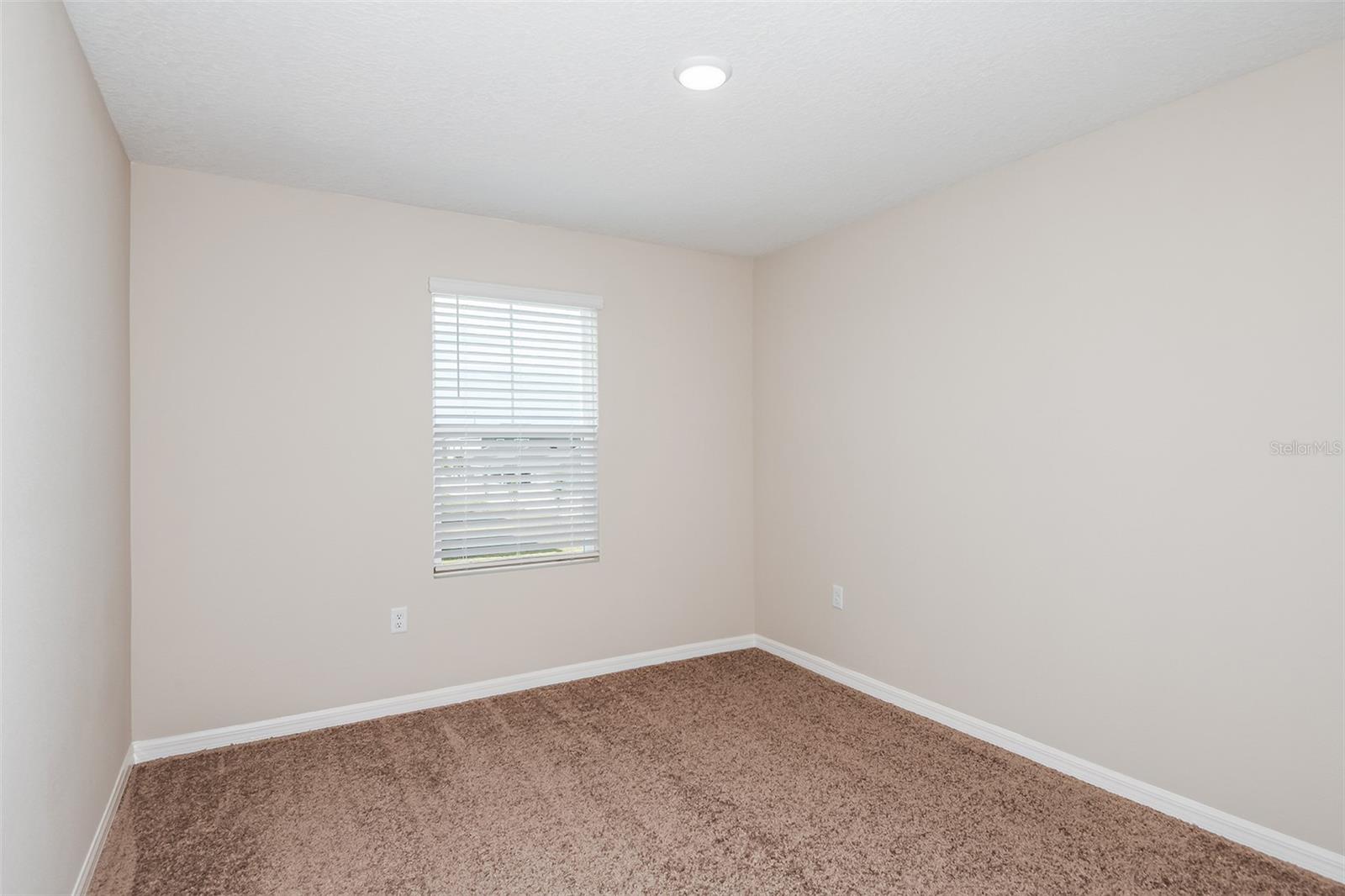 Image 19 of 21 For 37238 Sagemoor Drive