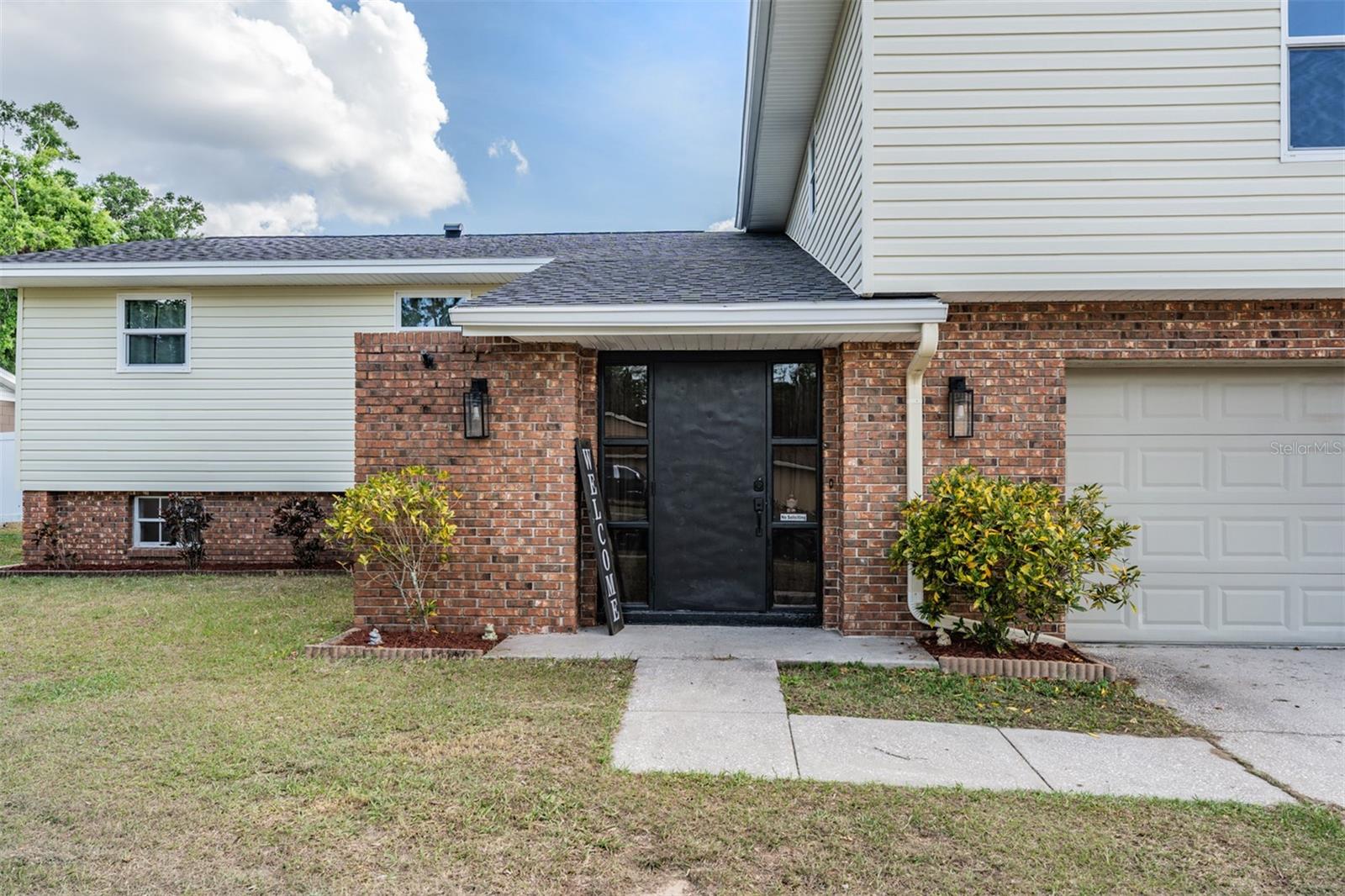 Image 8 of 11 For 206 Soldier Court
