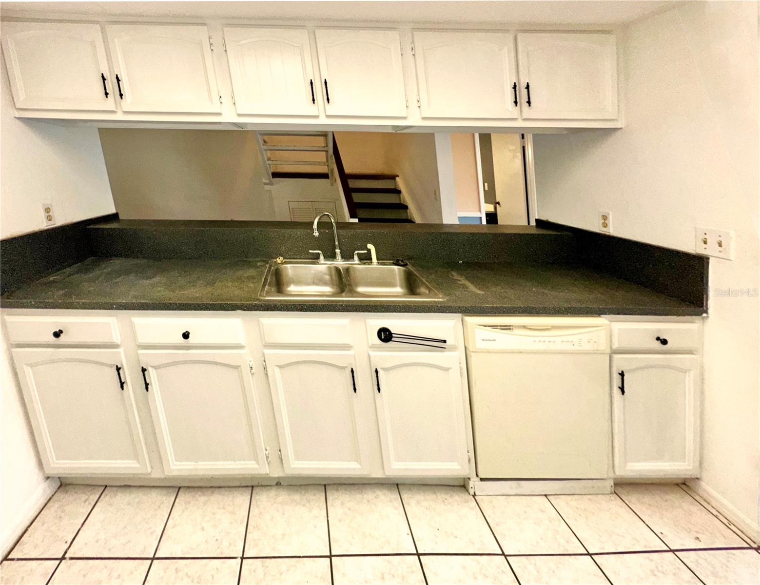 Image 10 of 58 For 5454 Saddlebrook Way Unit # 2