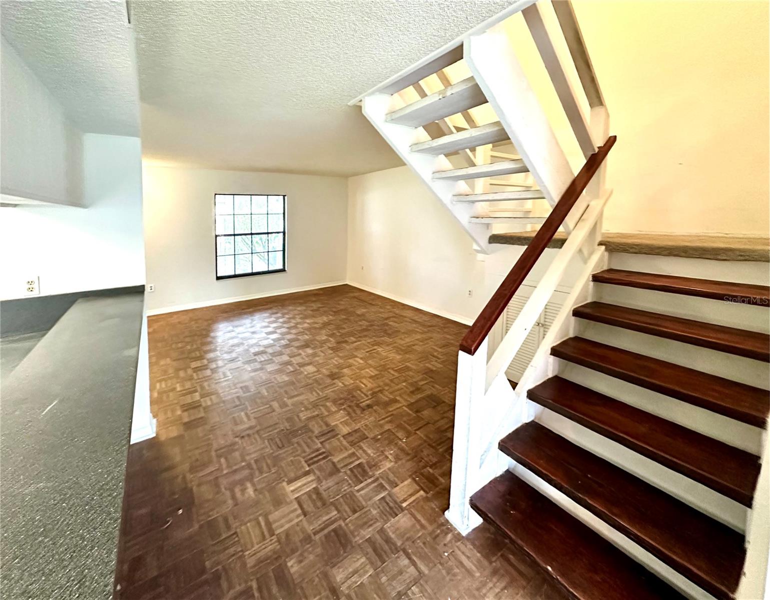 Image 16 of 58 For 5454 Saddlebrook Way Unit # 2