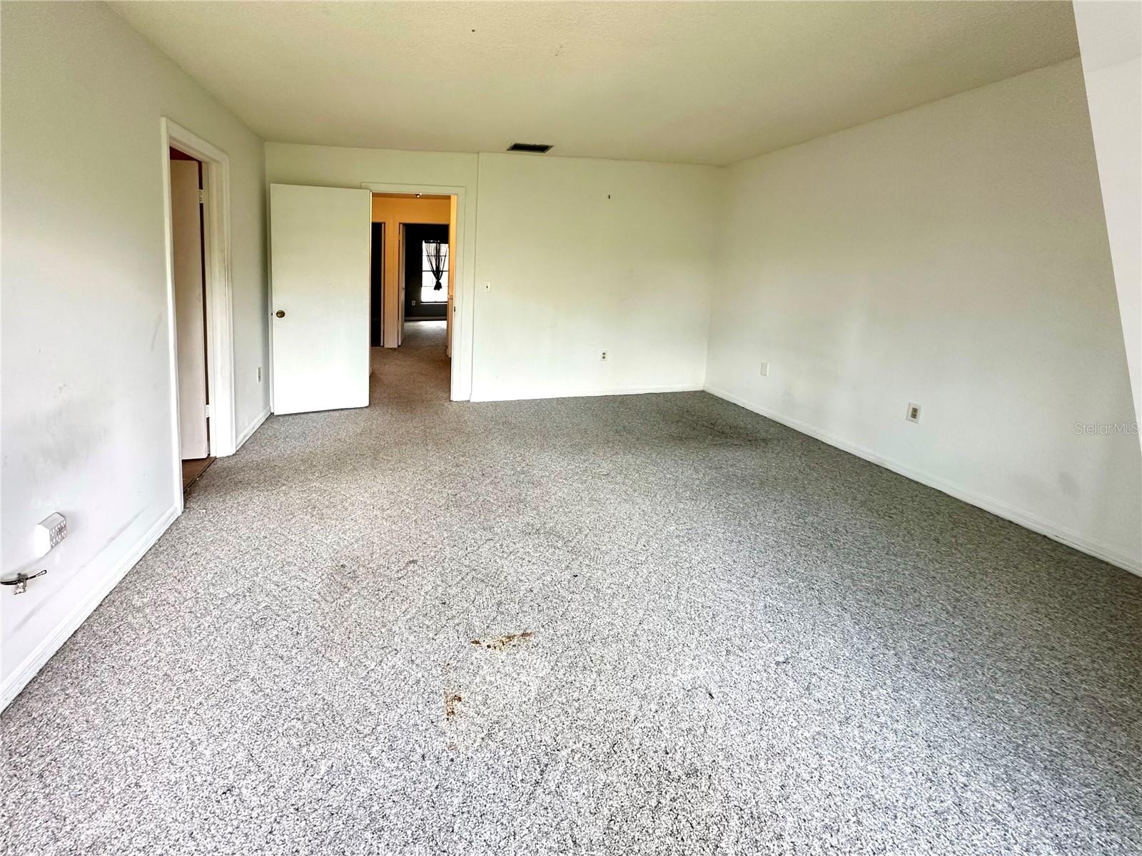 Image 18 of 58 For 5454 Saddlebrook Way Unit # 2
