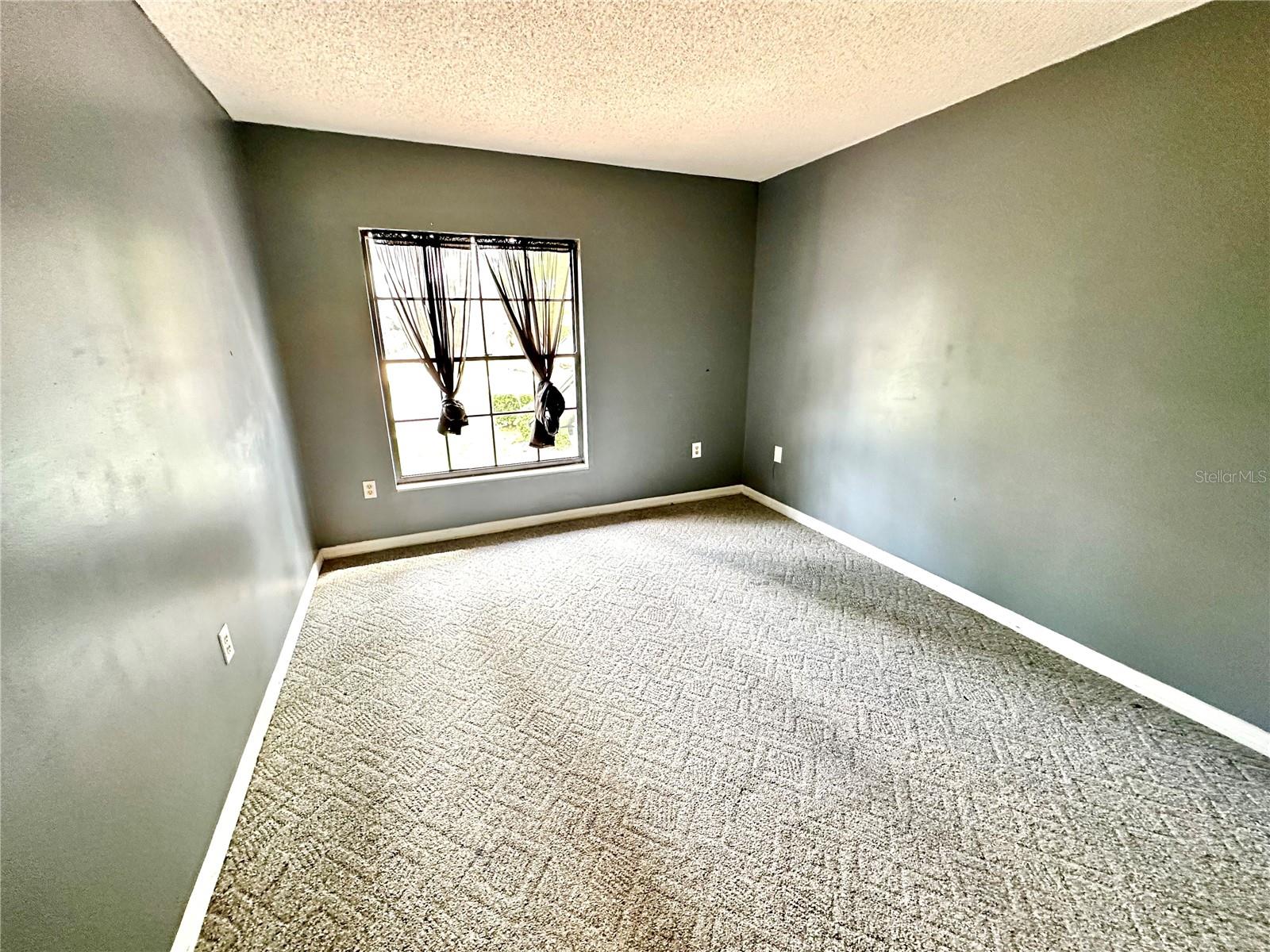 Image 27 of 58 For 5454 Saddlebrook Way Unit # 2