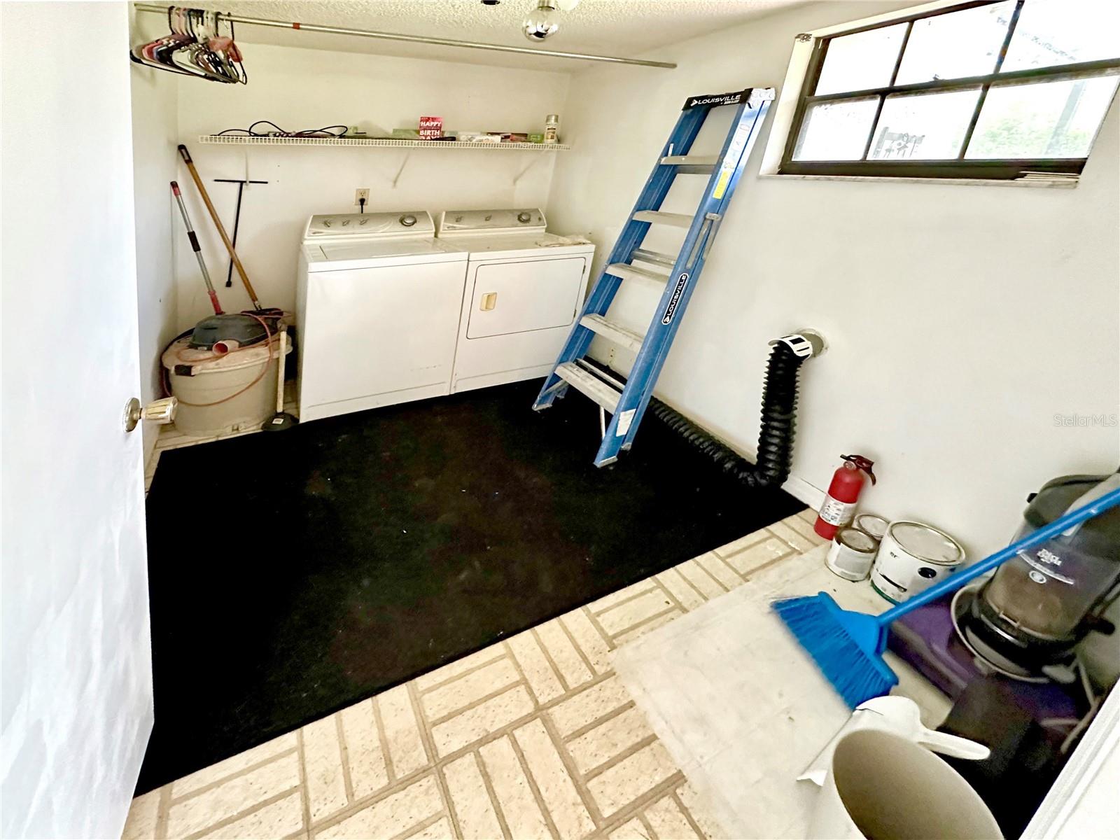 Image 33 of 58 For 5454 Saddlebrook Way Unit # 2