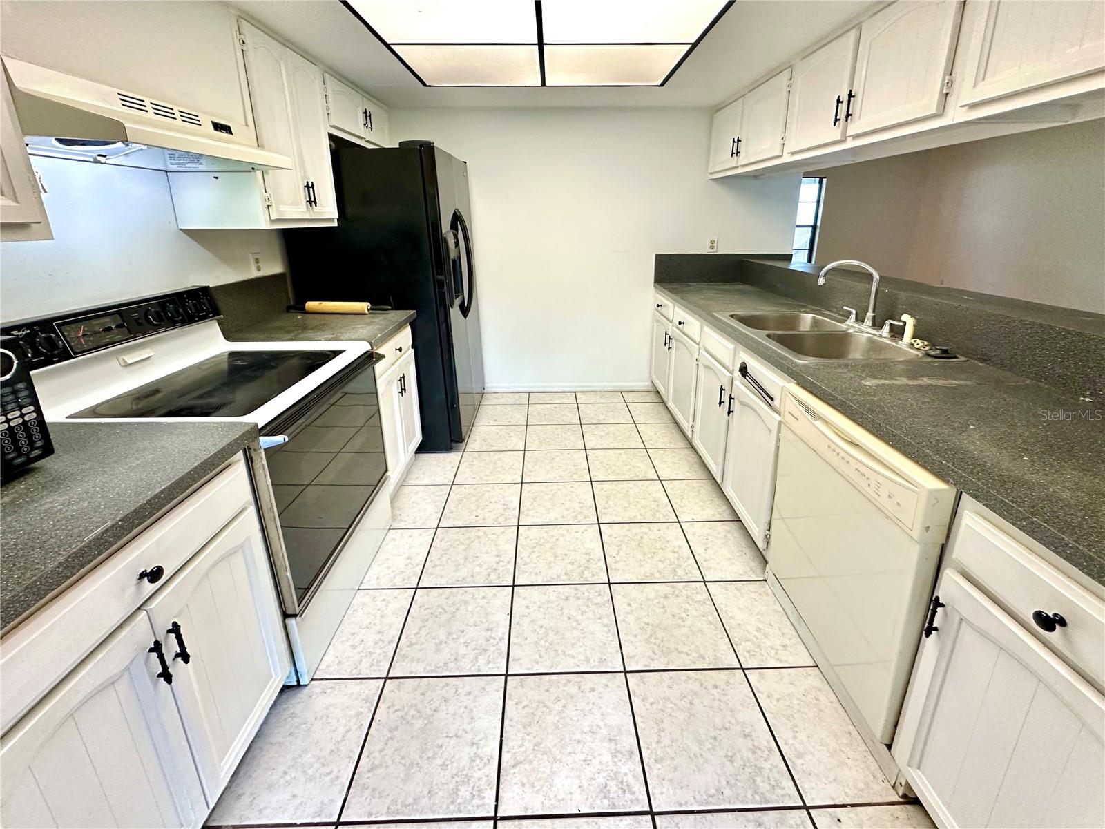 Image 9 of 58 For 5454 Saddlebrook Way Unit # 2