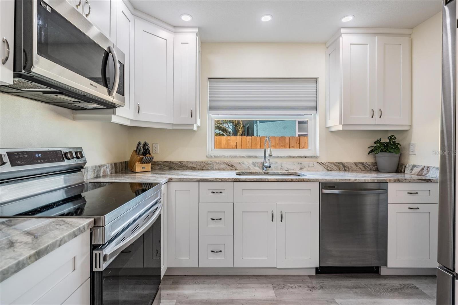 Image 13 of 35 For 4568 67th Street N