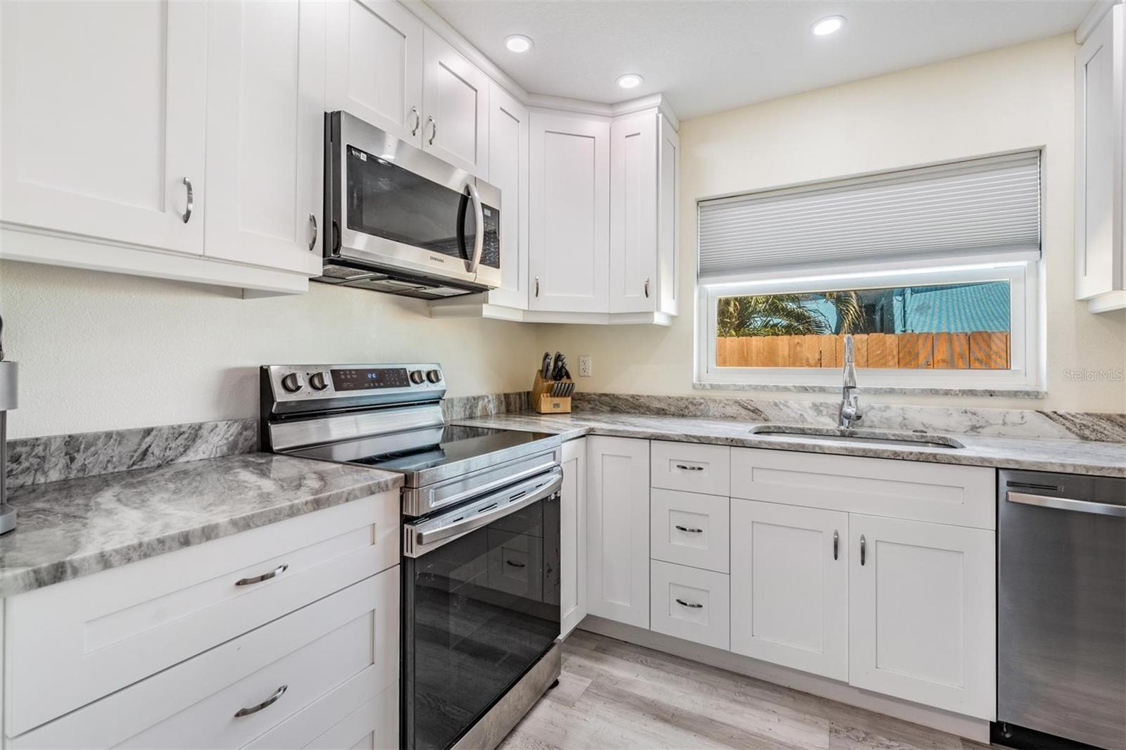 Image 14 of 35 For 4568 67th Street N