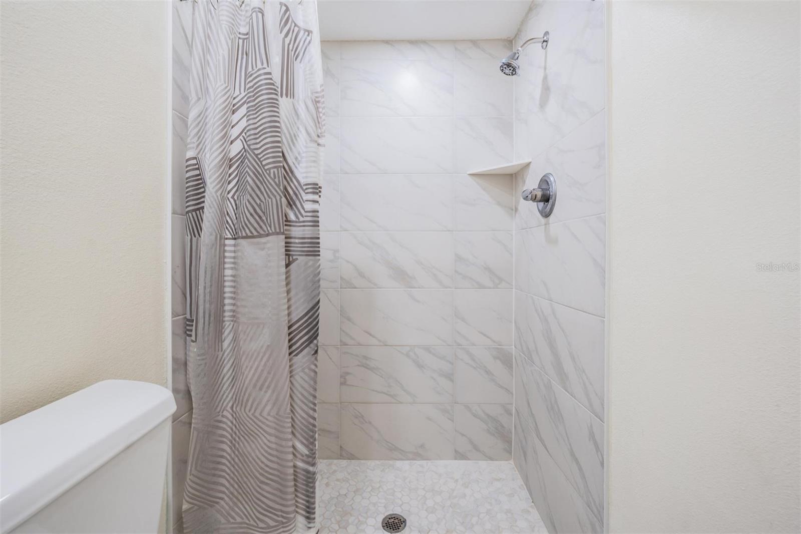 Image 20 of 35 For 4568 67th Street N