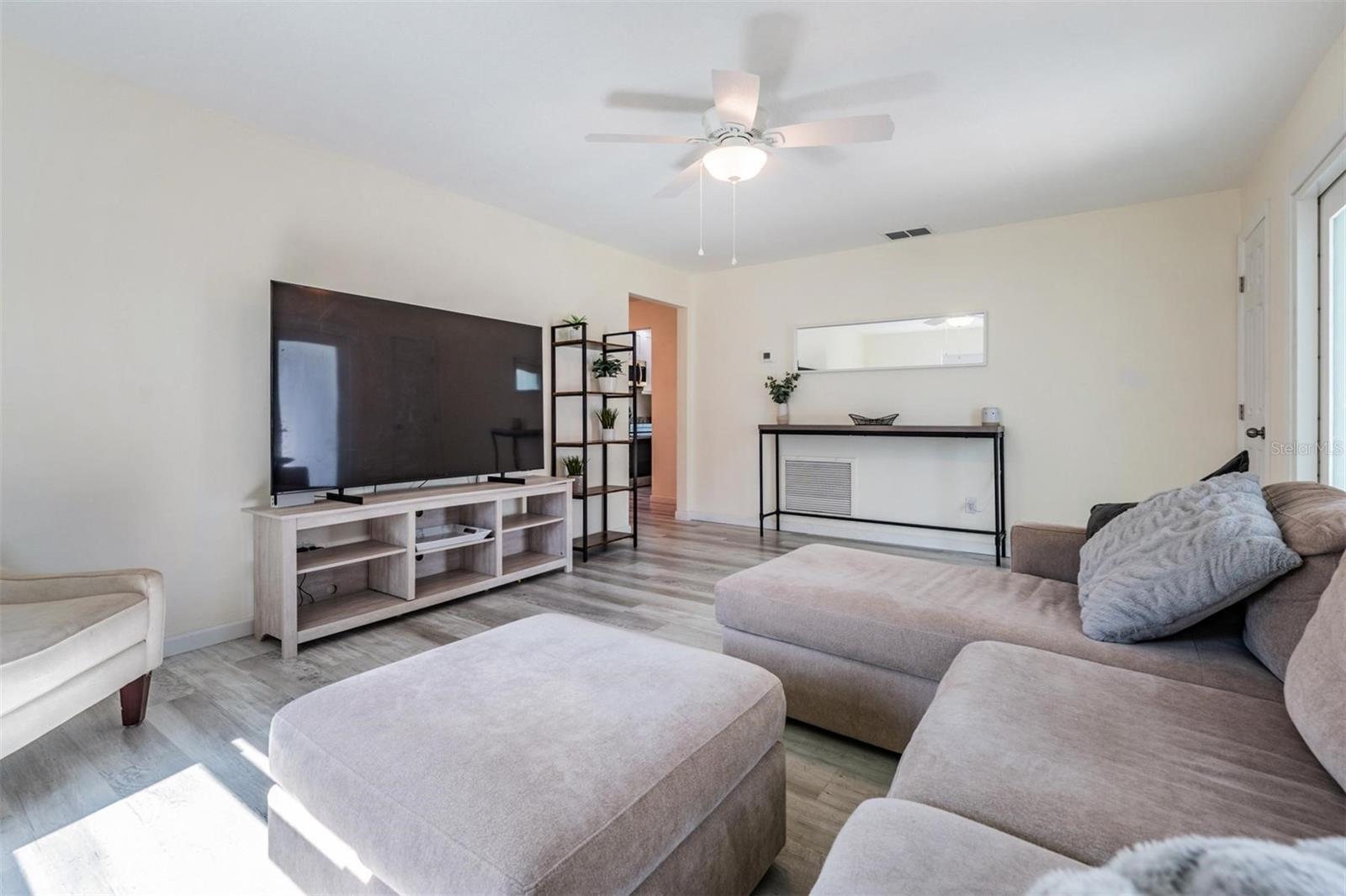 Image 3 of 35 For 4568 67th Street N