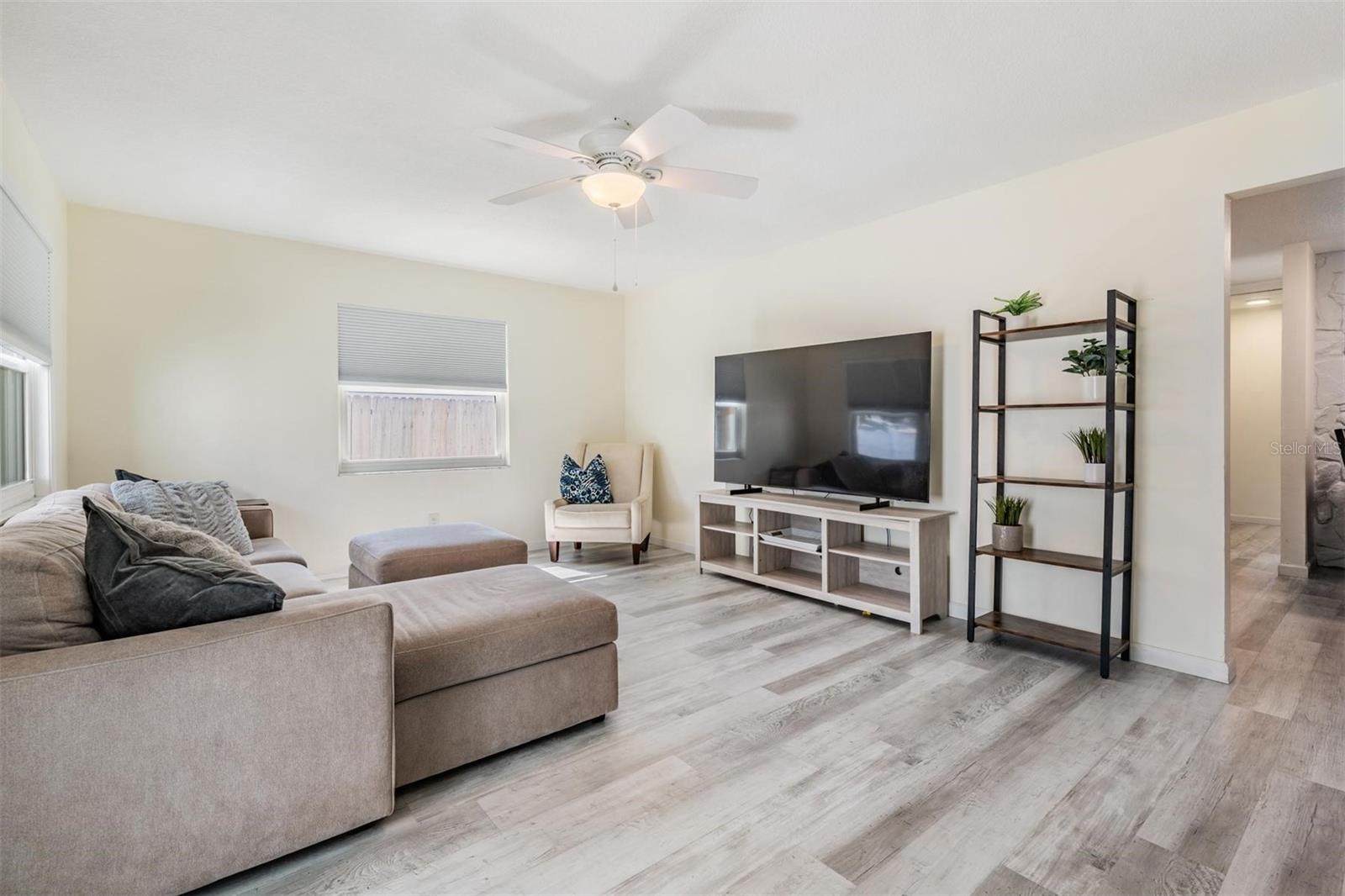 Image 5 of 35 For 4568 67th Street N