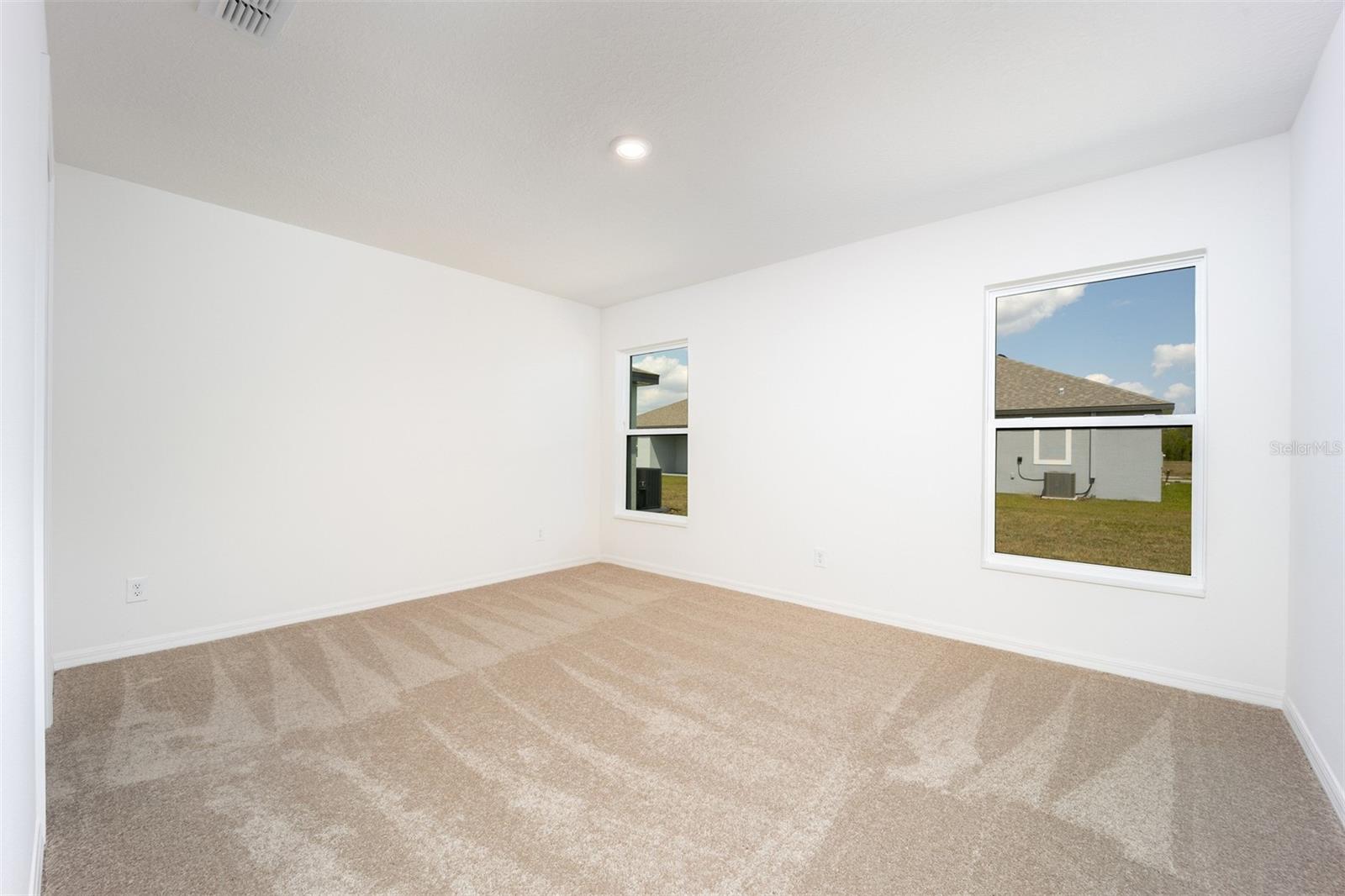 Image 10 of 17 For 3723 Bergamot Street