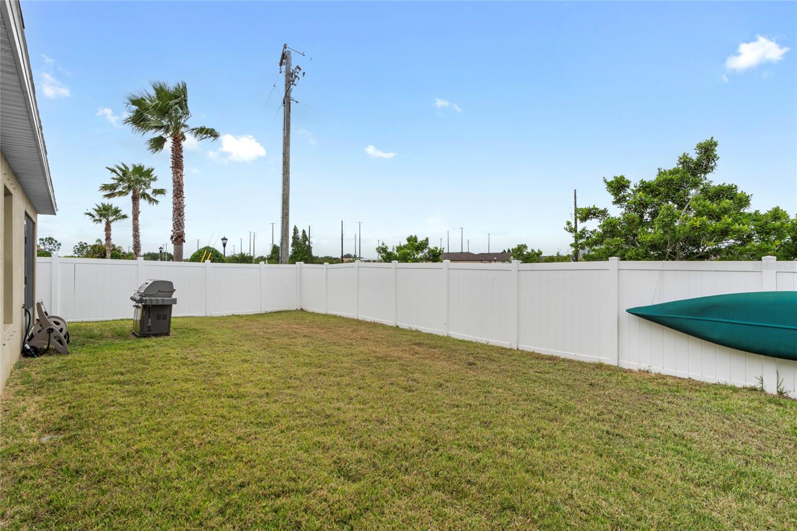 Image 33 of 37 For 2404 Dovesong Trace Drive