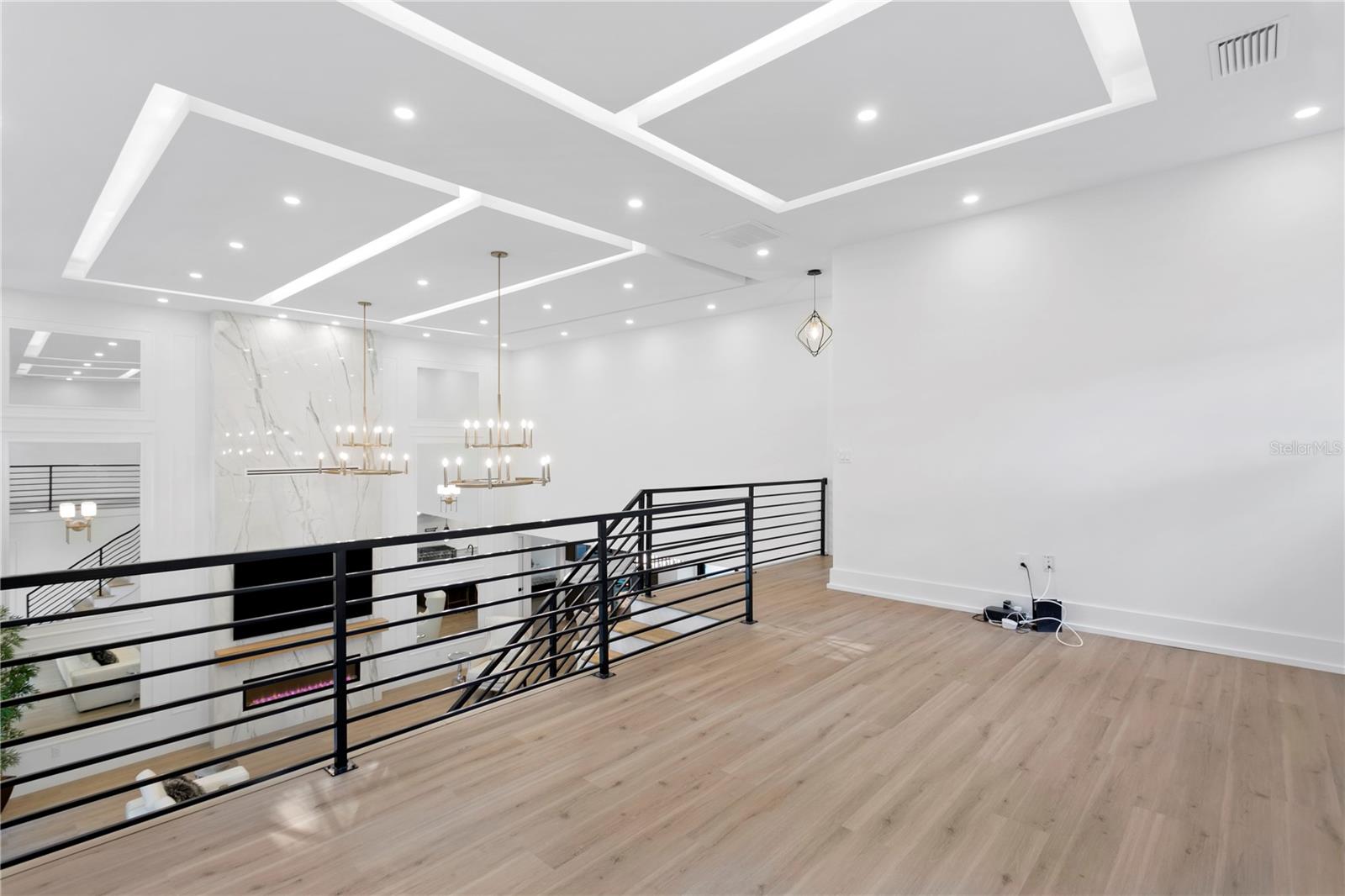 Listing photo id 53 for 4308 Beach Park Drive