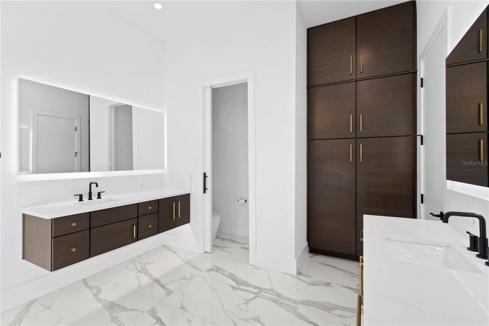 Listing photo id 59 for 4308 Beach Park Drive