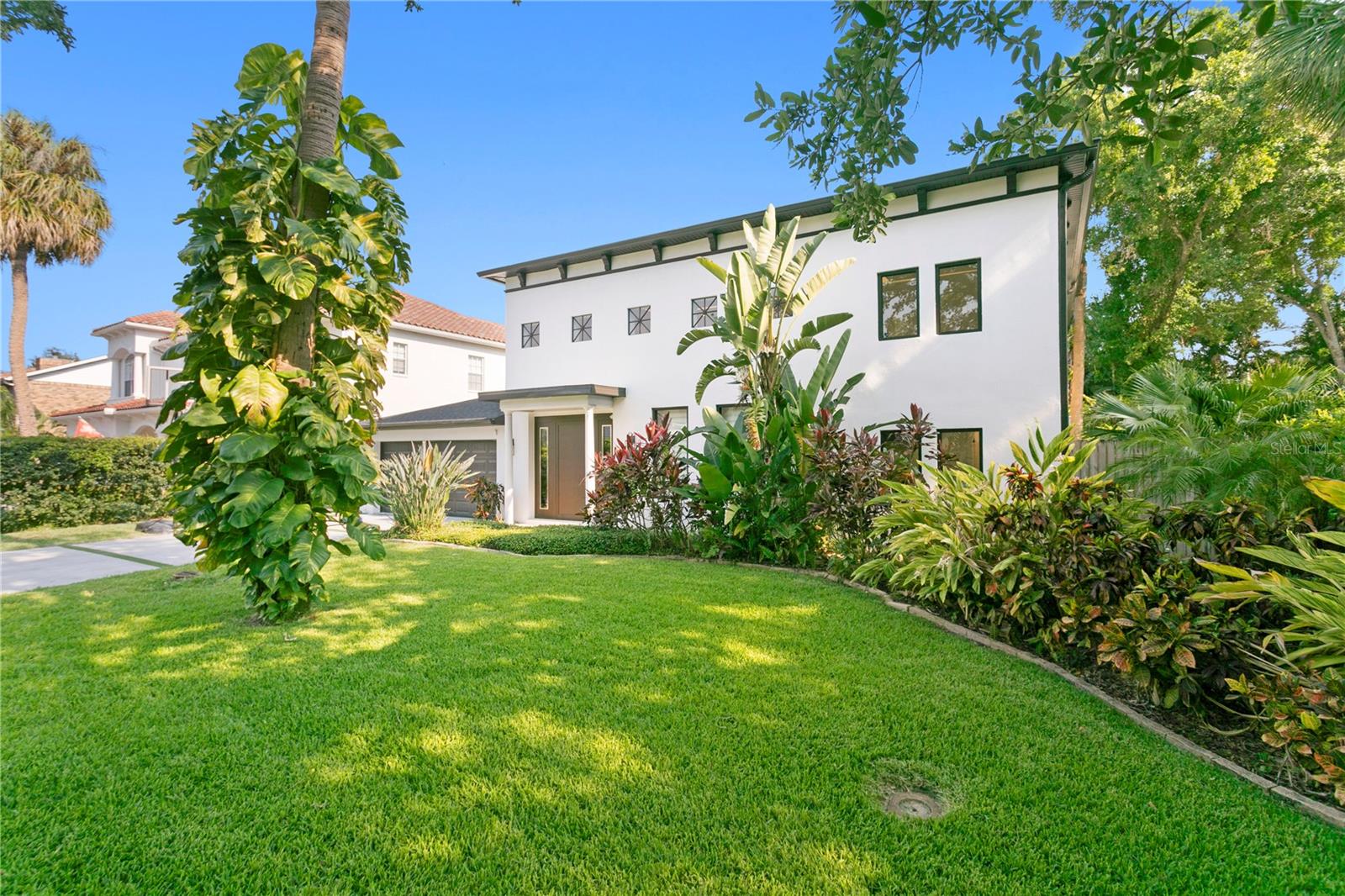Listing photo id 5 for 4308 Beach Park Drive