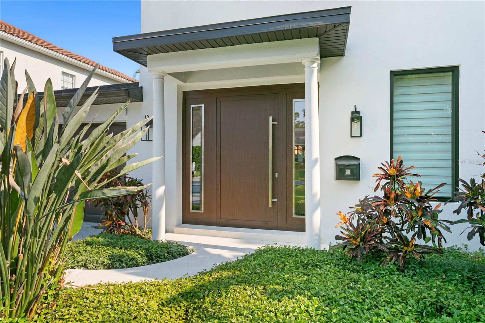 Listing photo id 6 for 4308 Beach Park Drive