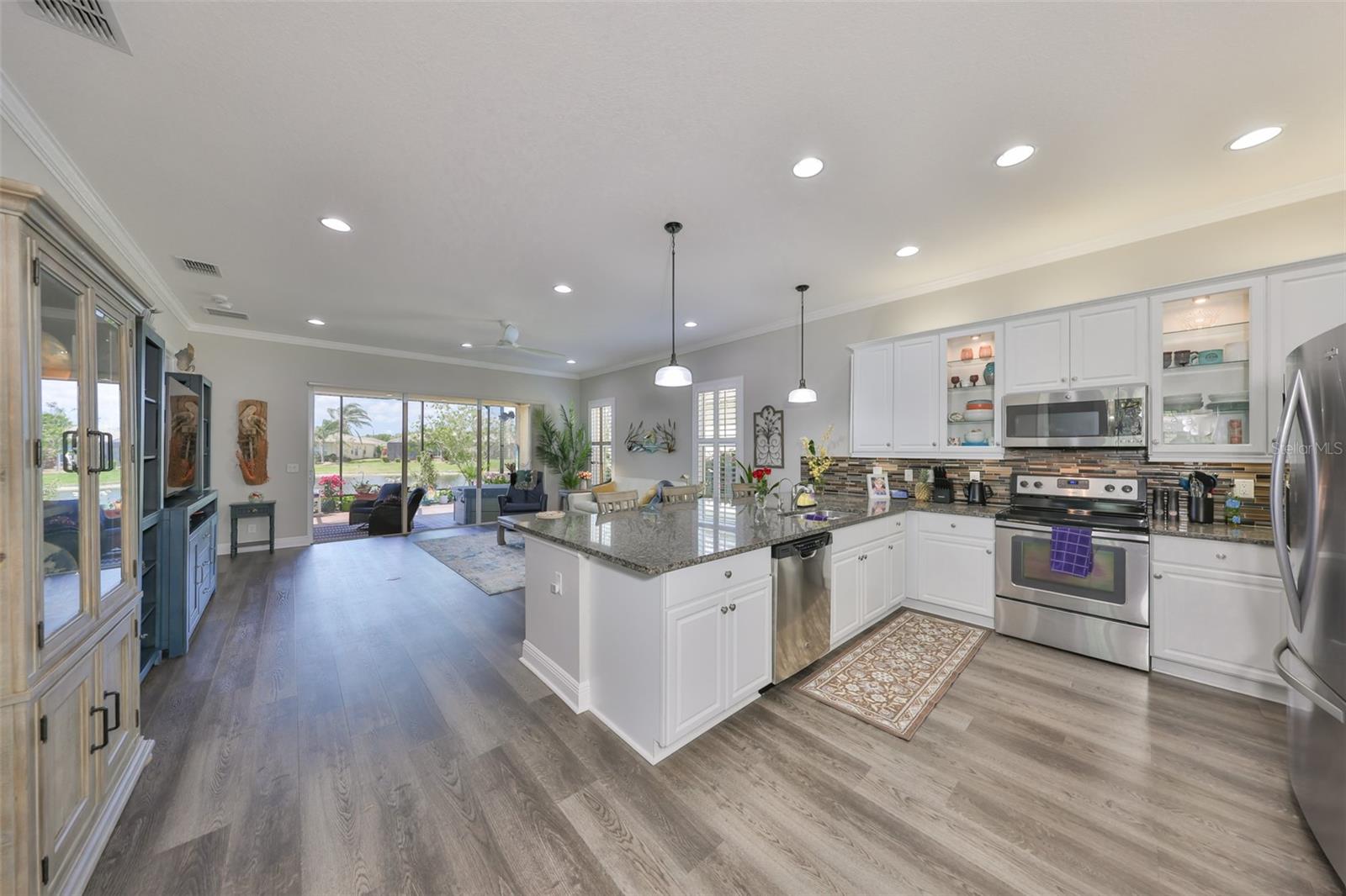Image 12 of 52 For 4811 Sandy Glen Way