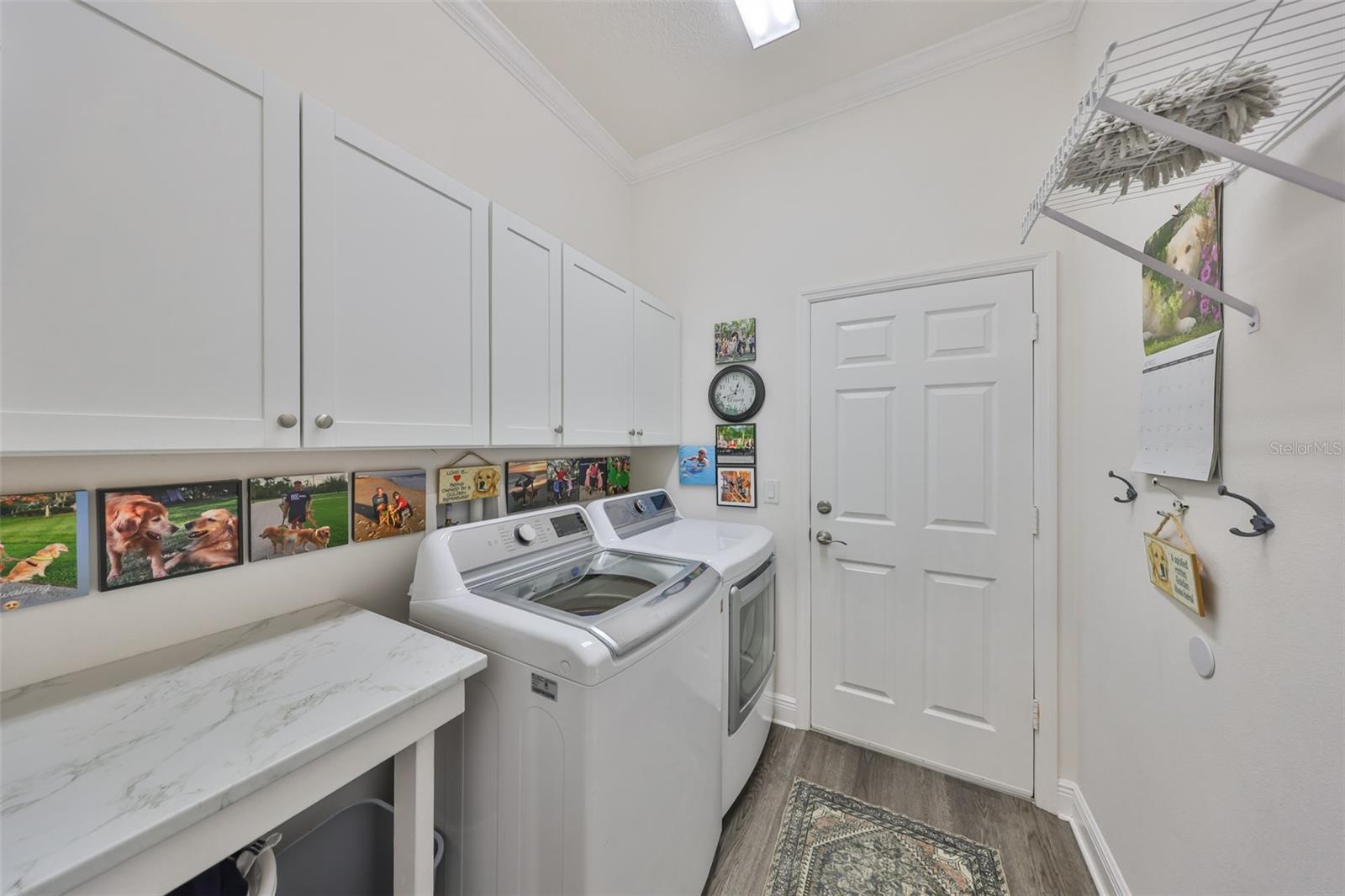 Image 19 of 52 For 4811 Sandy Glen Way