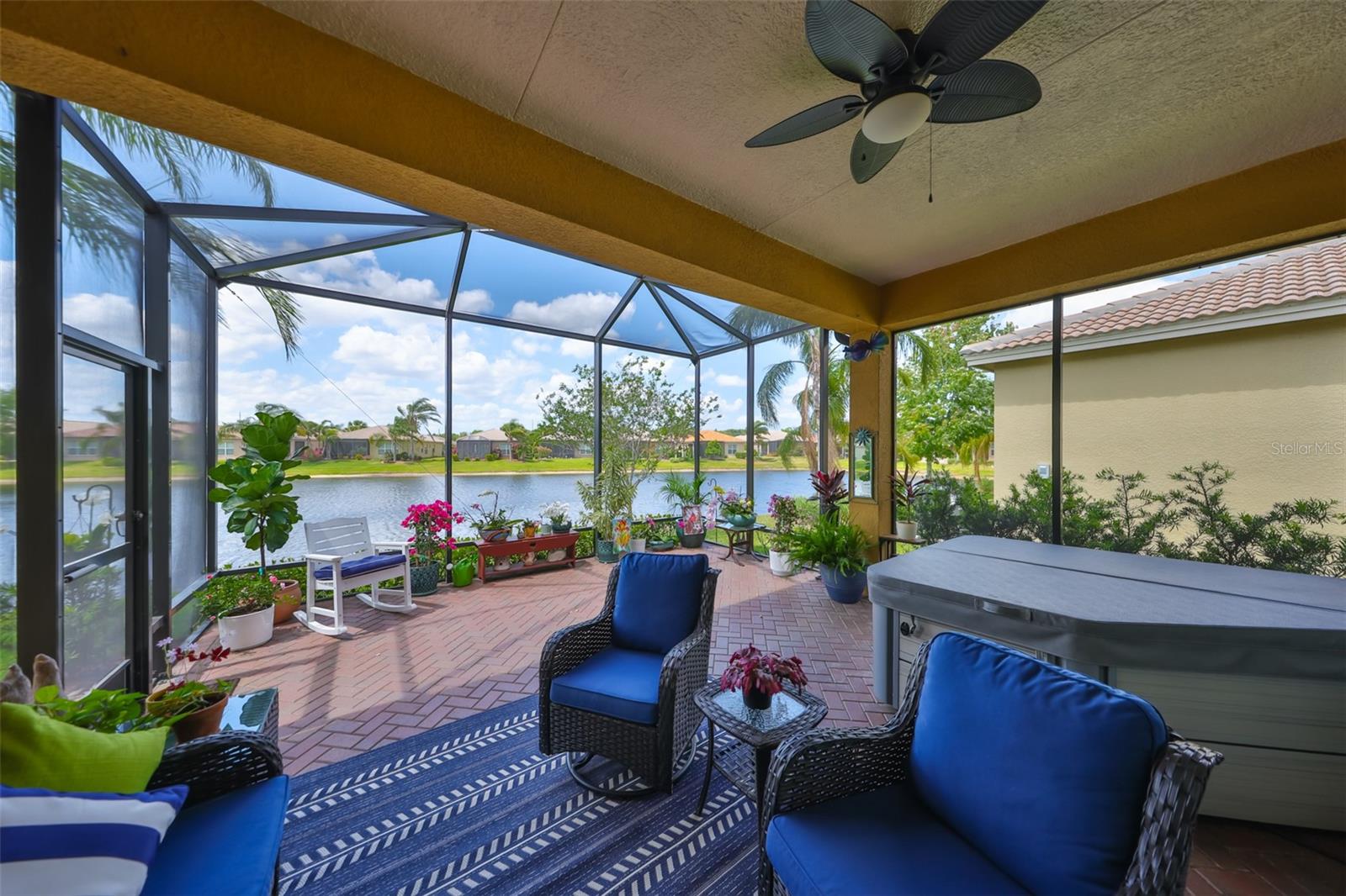 Image 34 of 52 For 4811 Sandy Glen Way