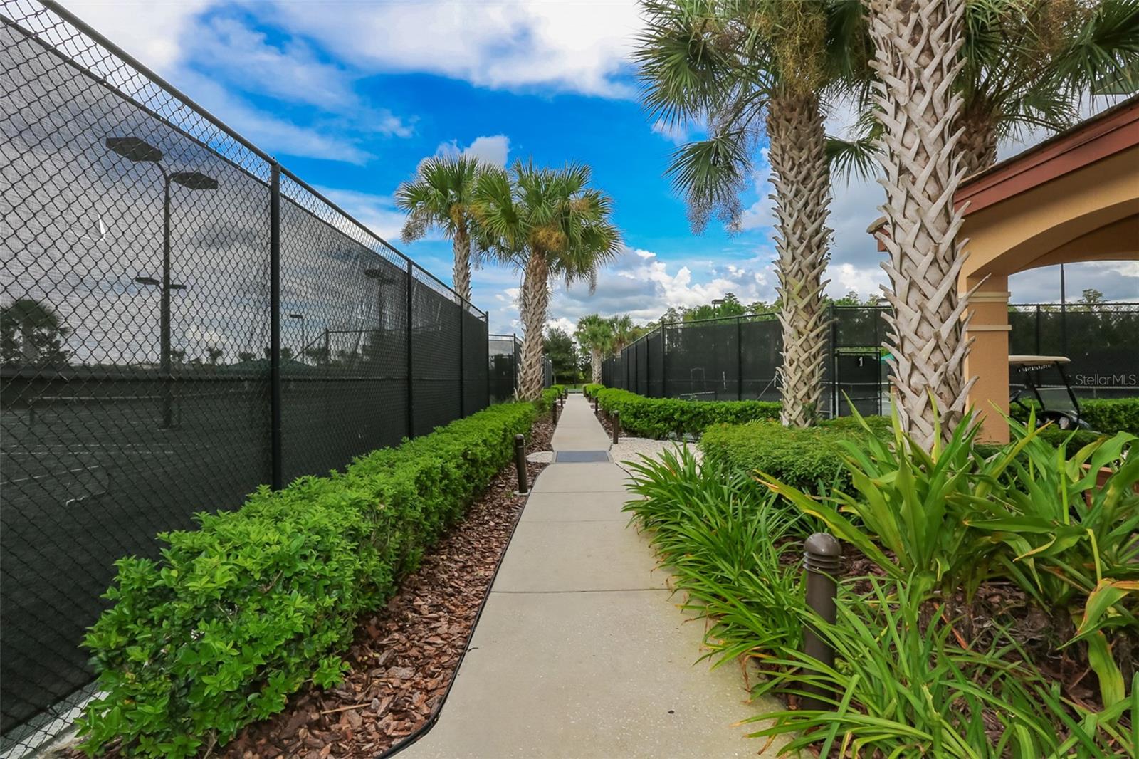 Image 44 of 52 For 4811 Sandy Glen Way