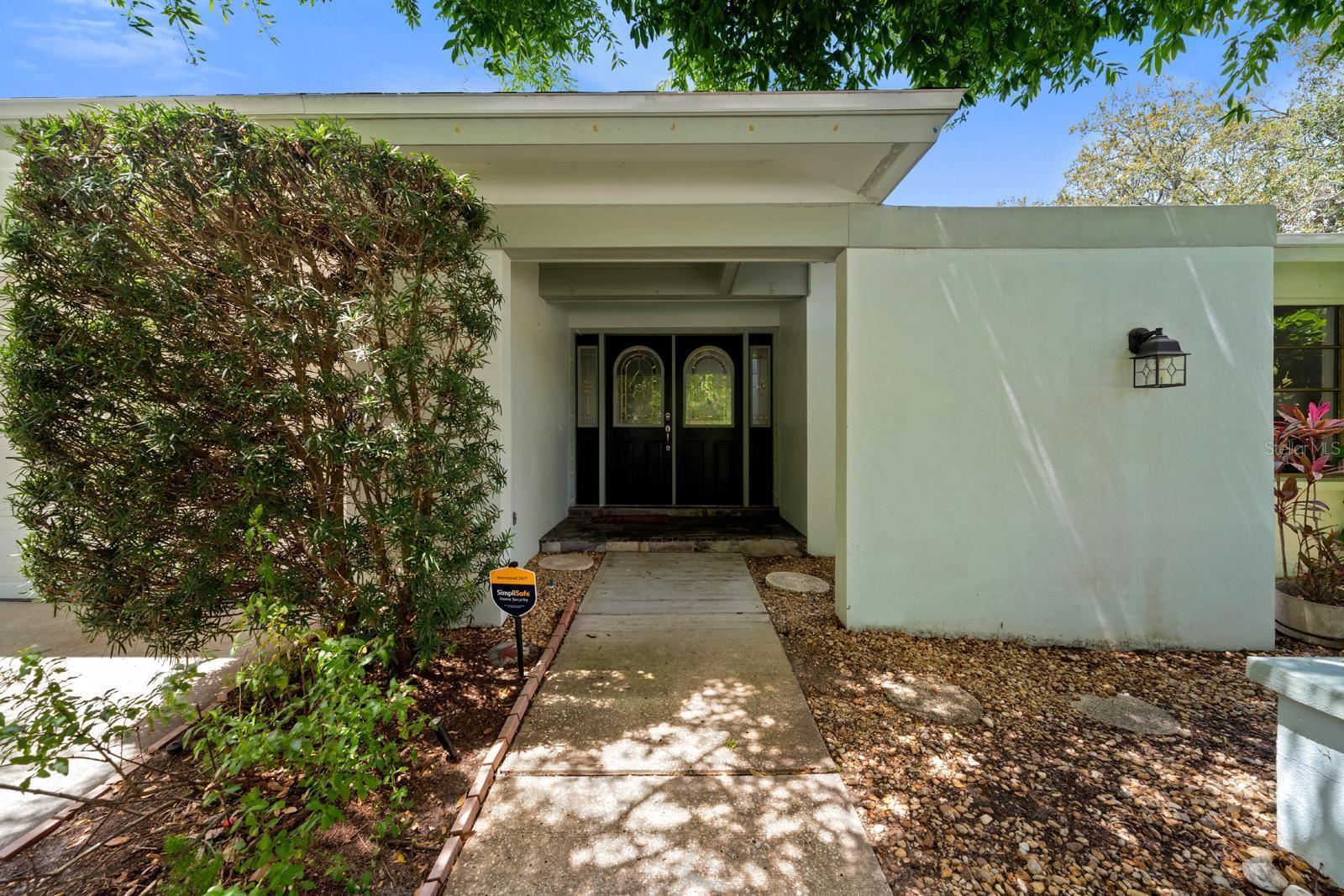 Image 2 of 29 For 838 Park Court