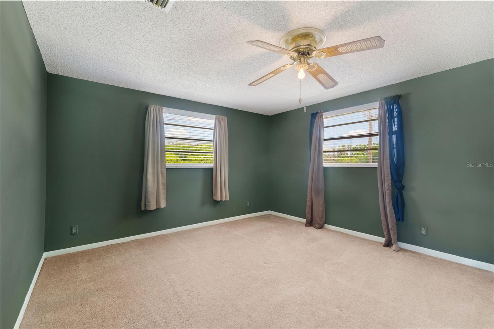 Image 31 of 64 For 21851 Hale Road