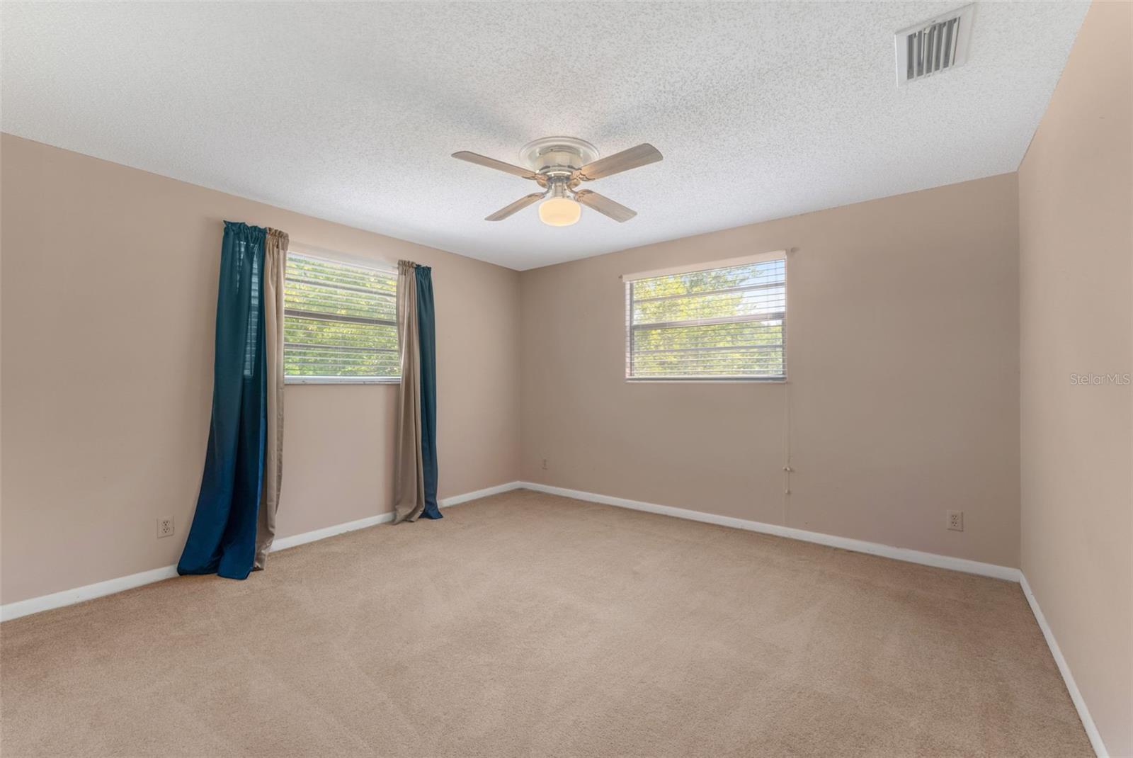 Image 32 of 64 For 21851 Hale Road