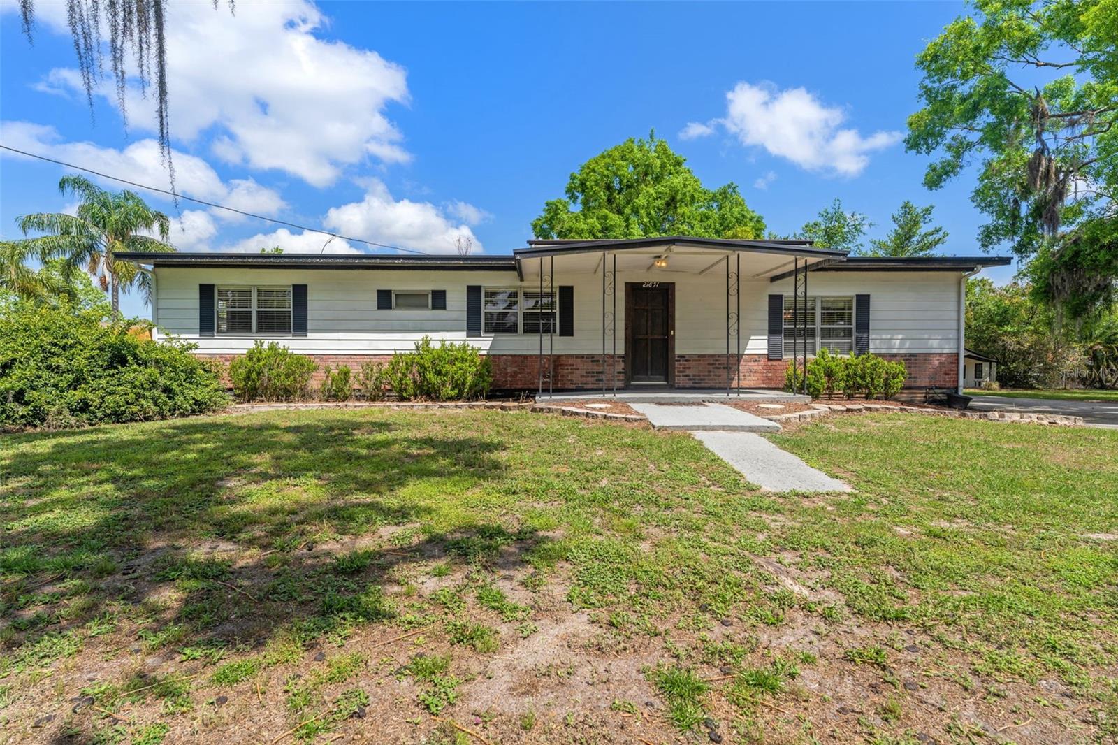 Image 40 of 64 For 21851 Hale Road