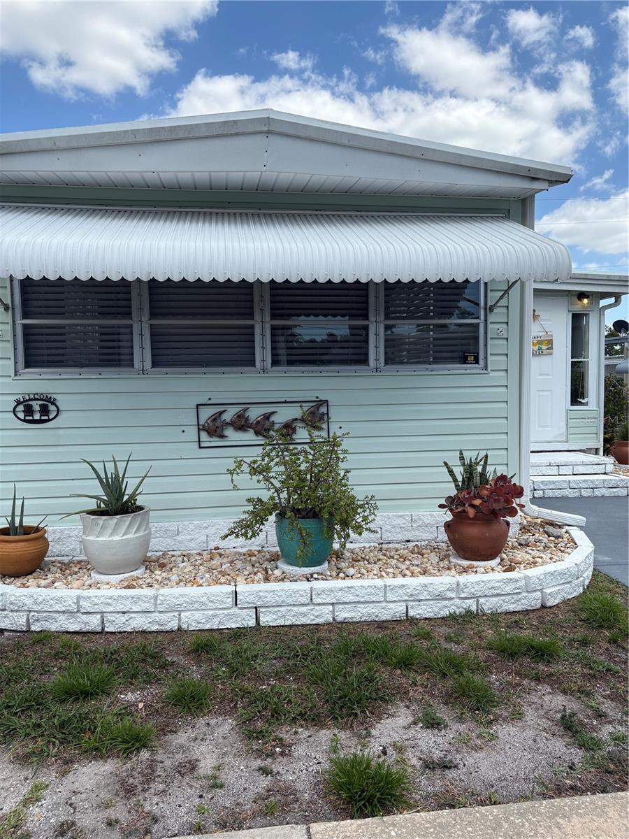 Image 2 of 46 For 11087 102nd Way 207