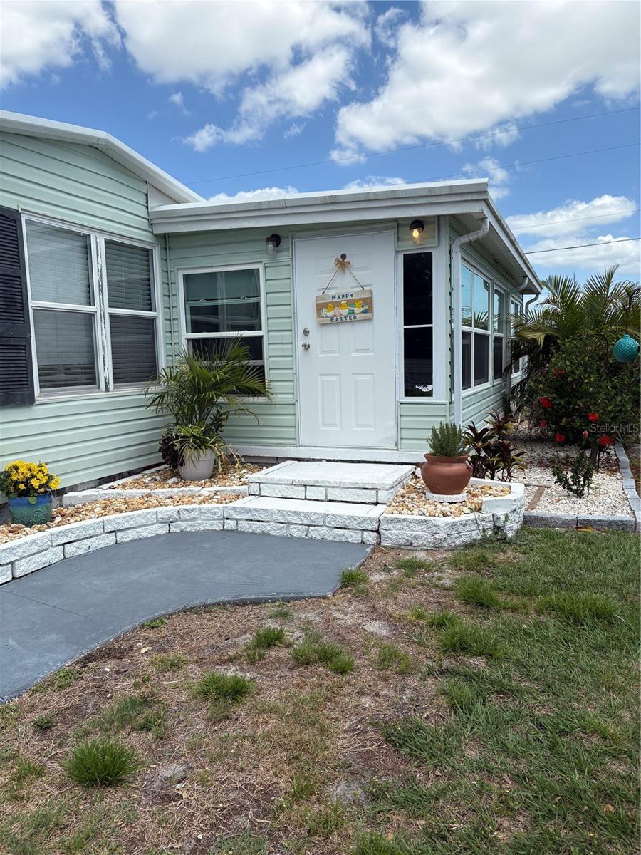 Image 40 of 46 For 11087 102nd Way 207