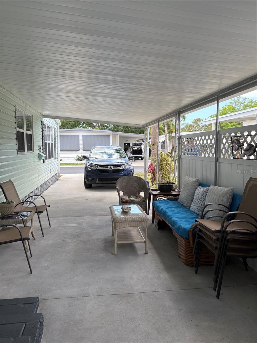 Image 6 of 46 For 11087 102nd Way 207