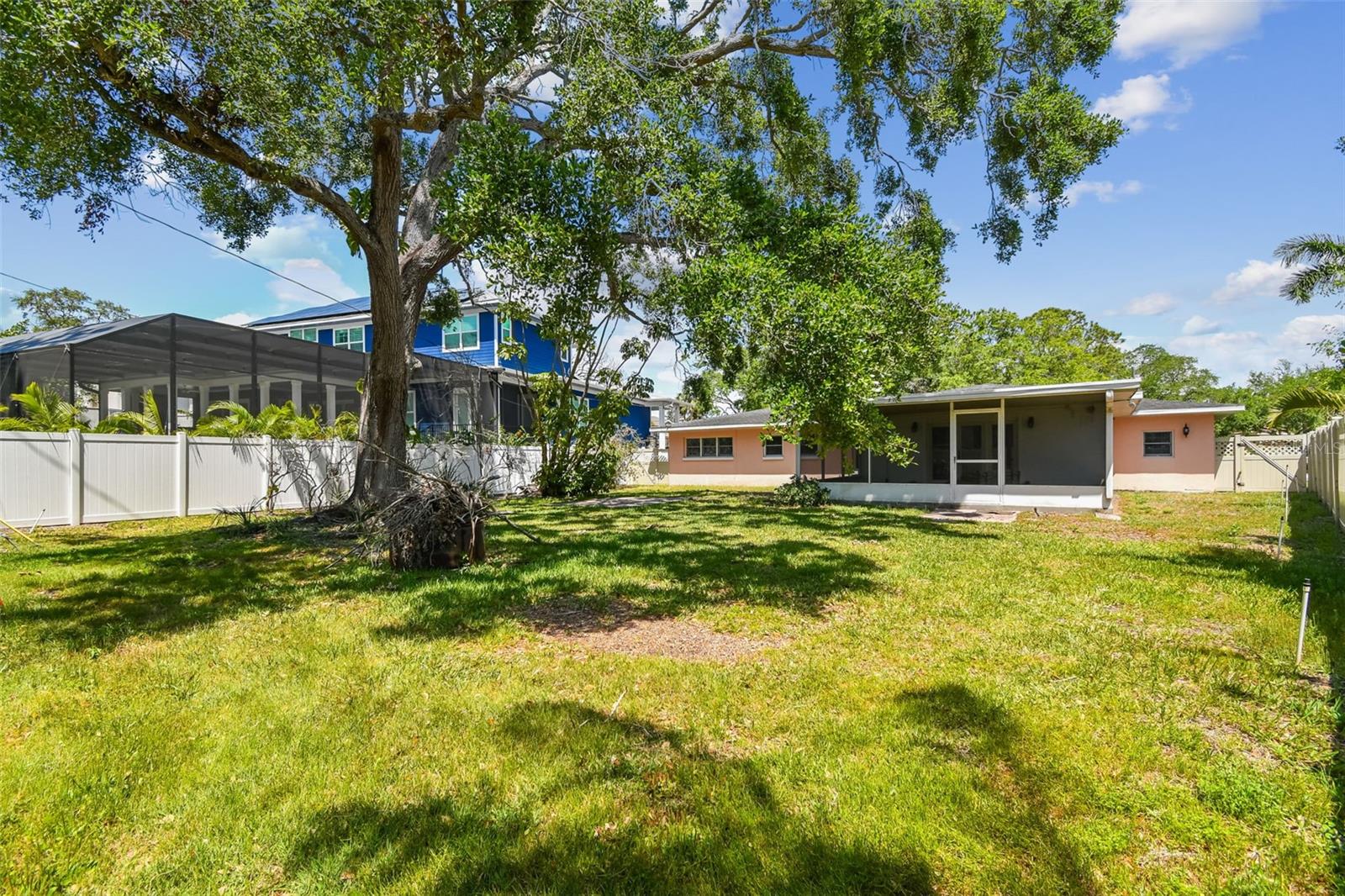Image 10 of 27 For 2607 Bryant Circle