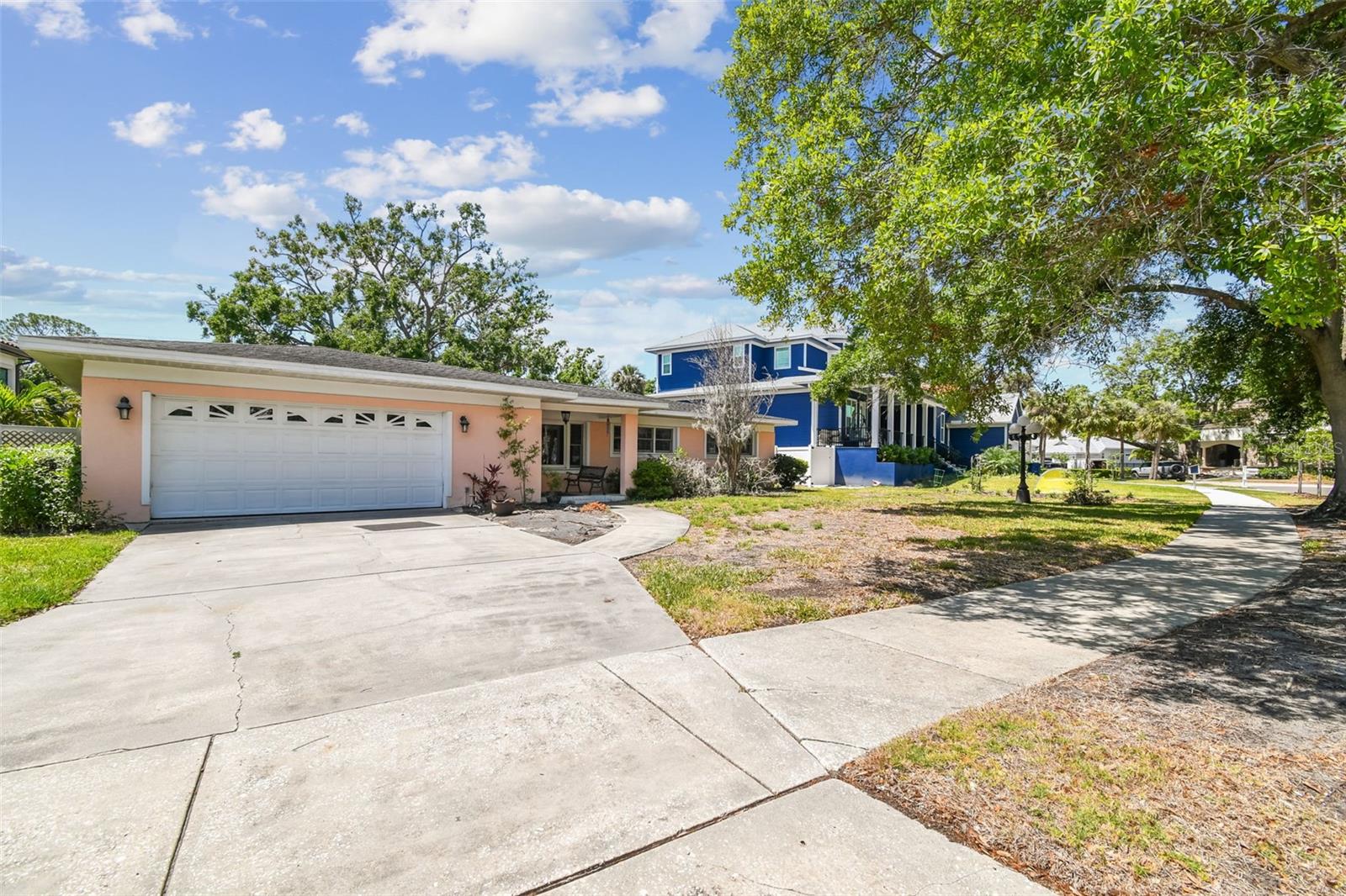 Image 4 of 27 For 2607 Bryant Circle