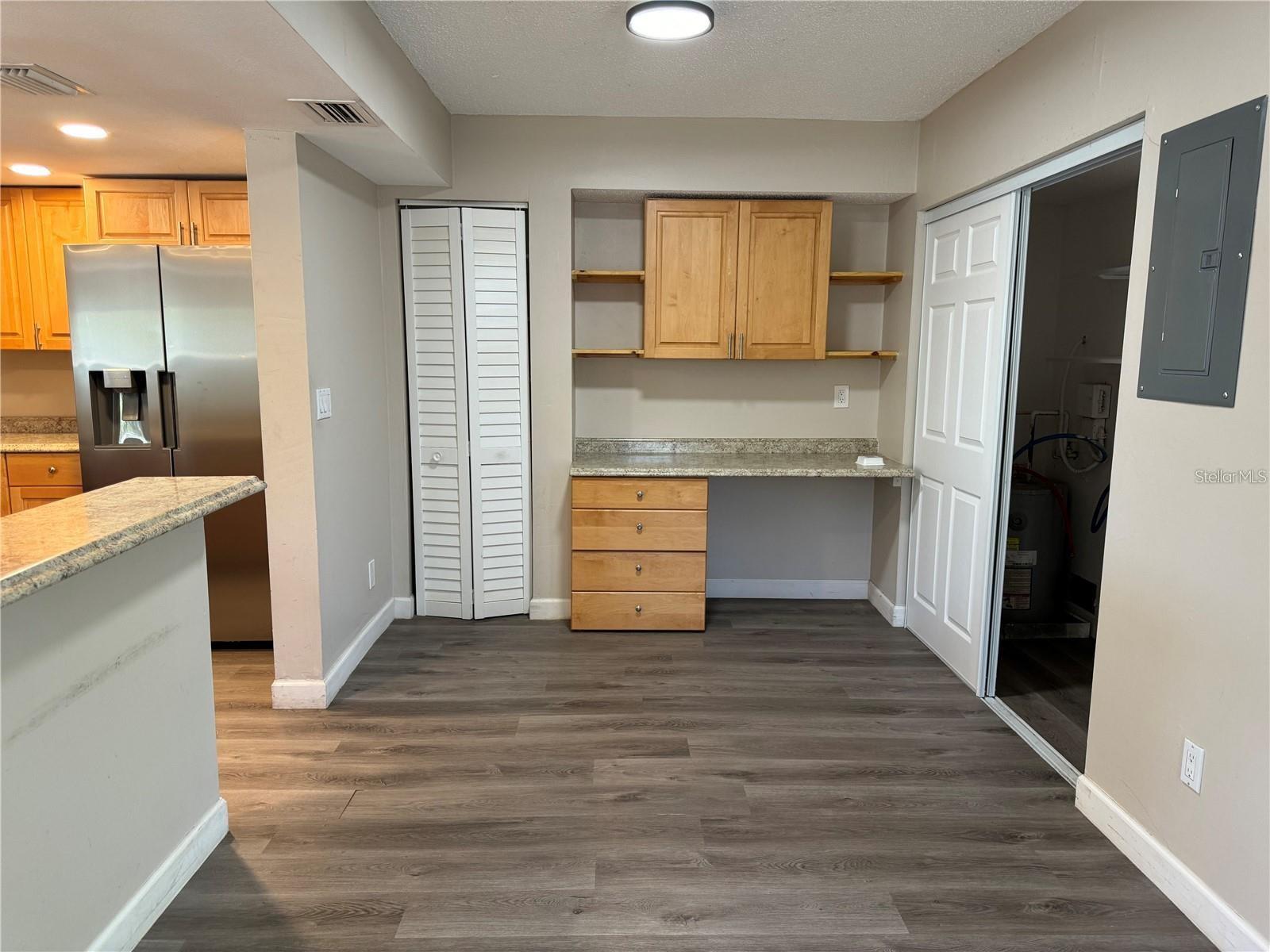 Image 10 of 33 For 310 7th Street N Unit A