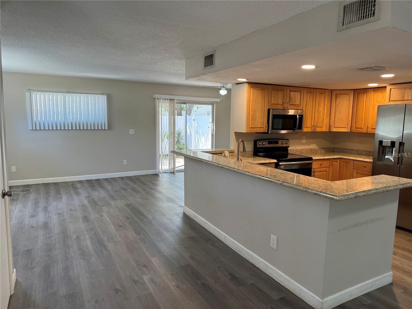 Image 11 of 33 For 310 7th Street N Unit A