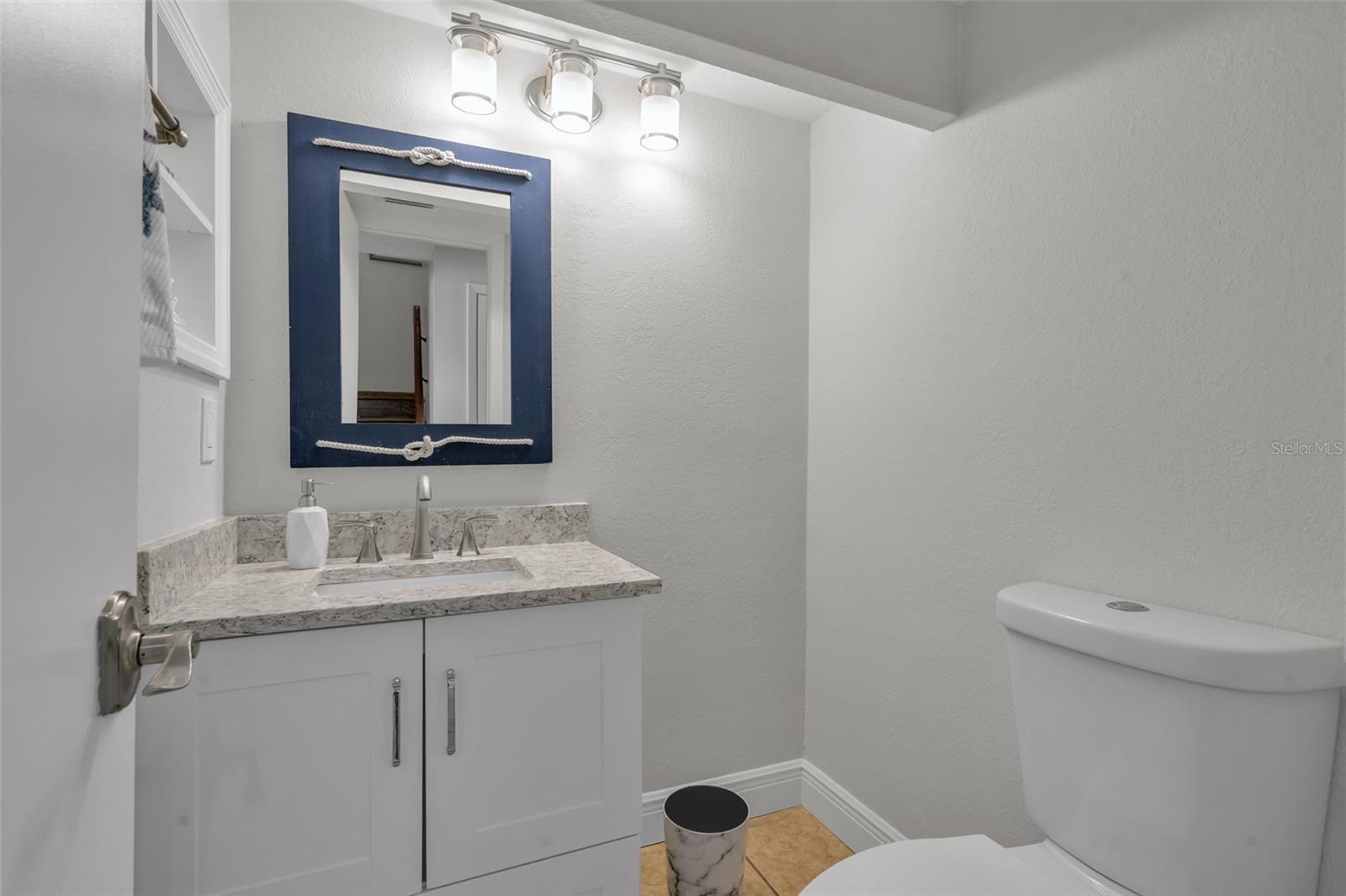 Image 16 of 33 For 337 Rex Place E