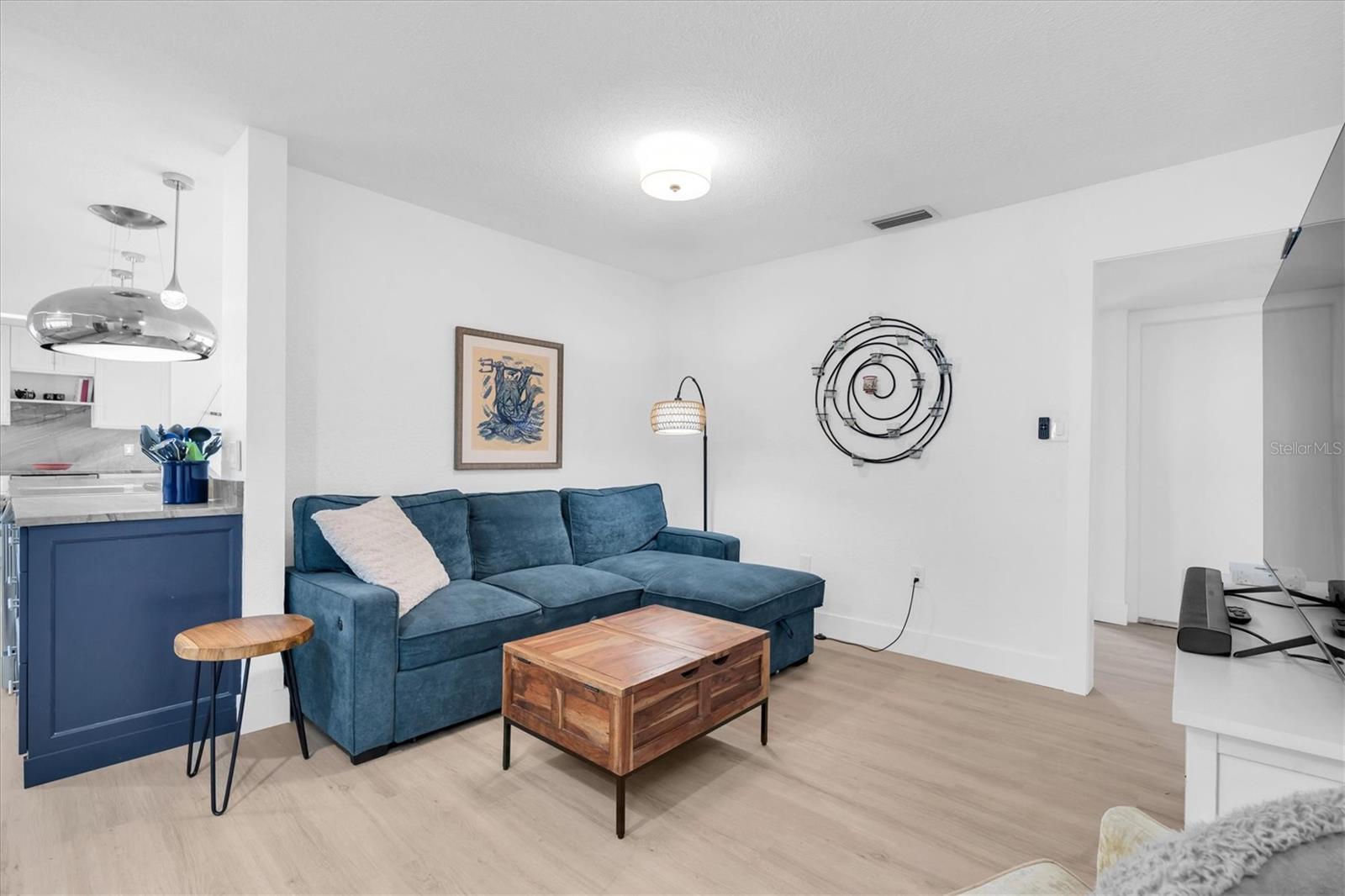 Image 14 of 45 For 4395 50th Terrace S
