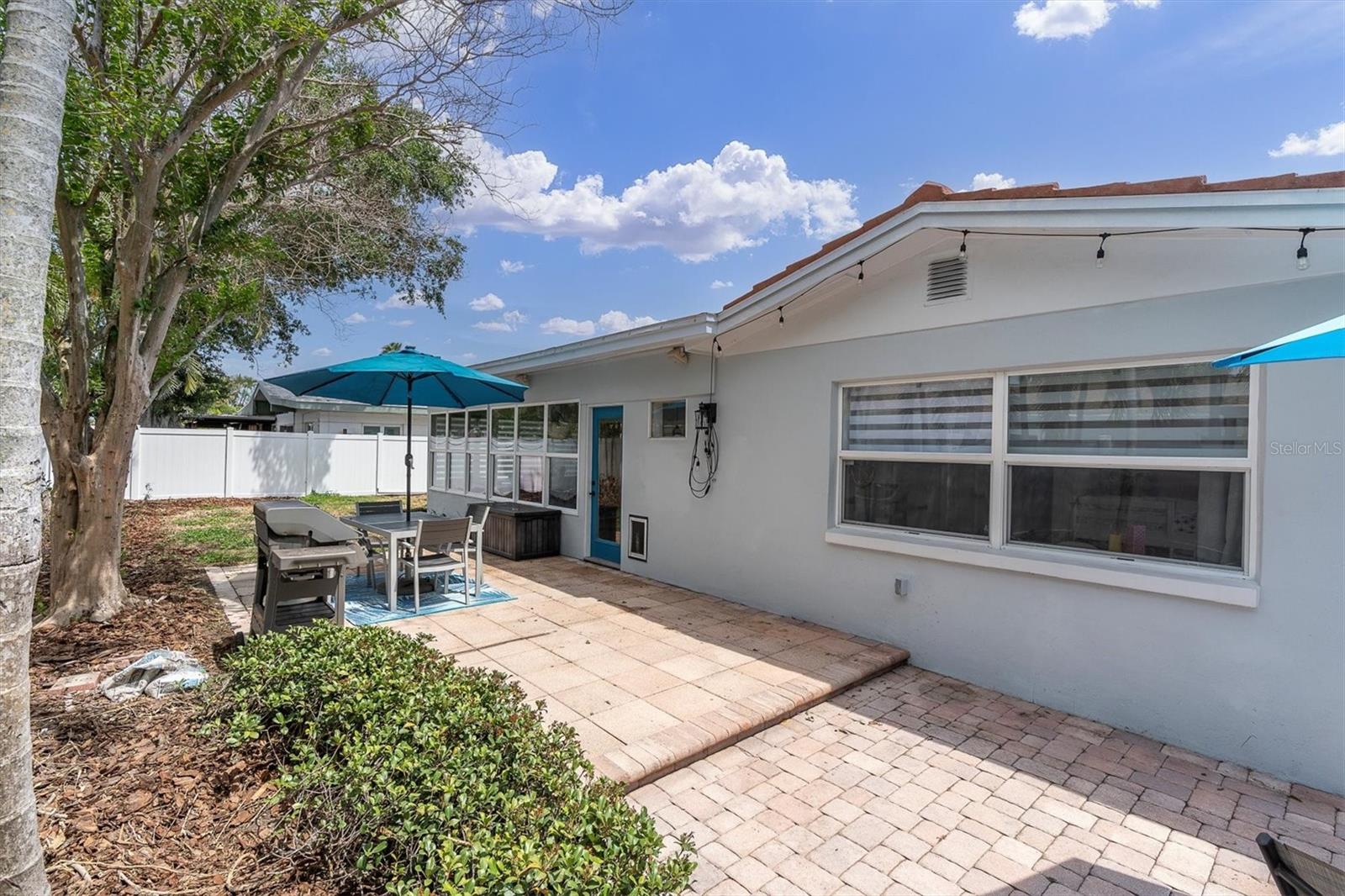 Image 36 of 45 For 4395 50th Terrace S